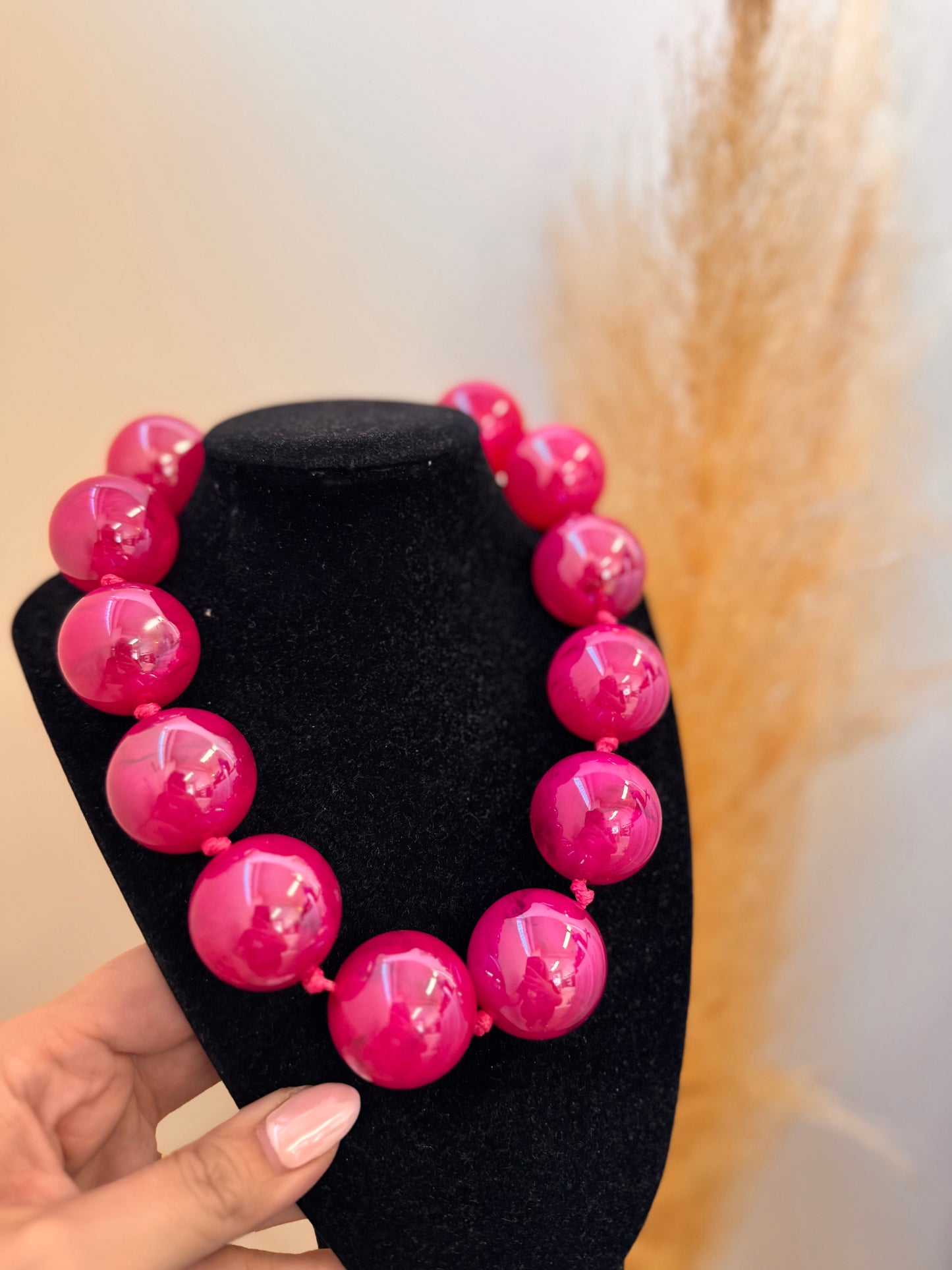 Balls Necklace Fuchsia