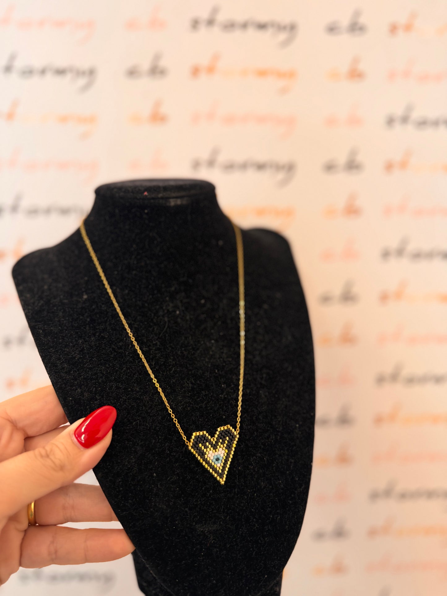 Big Heart Miyuki Necklace Black