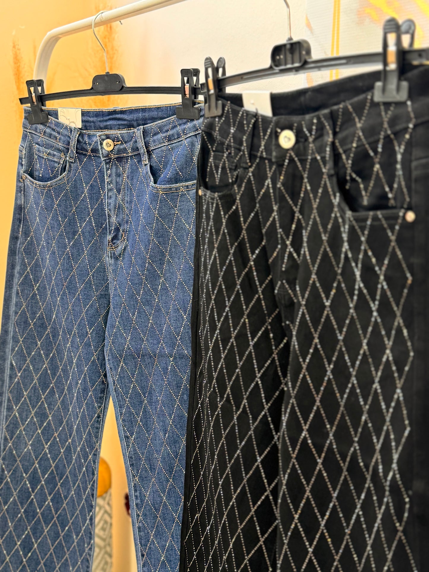 Vanilla black jean