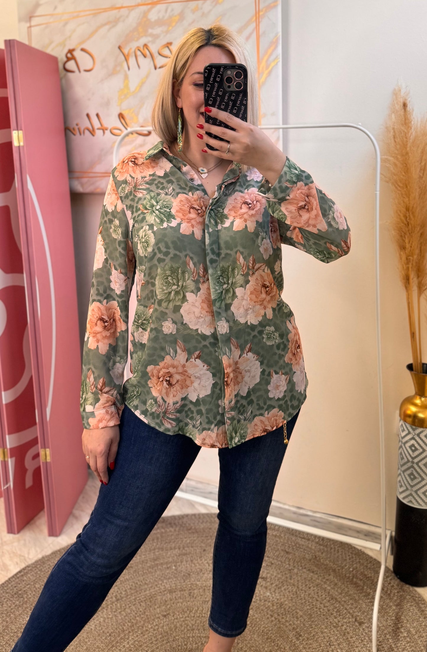Leopard and Flowers Green