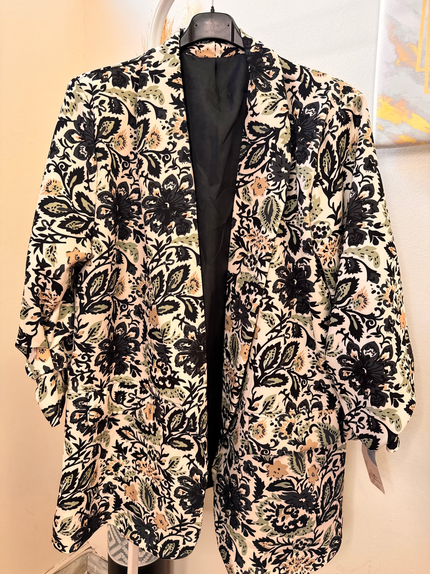 PLUS SIZE FLORAL ΣΑΚΑΚΙ