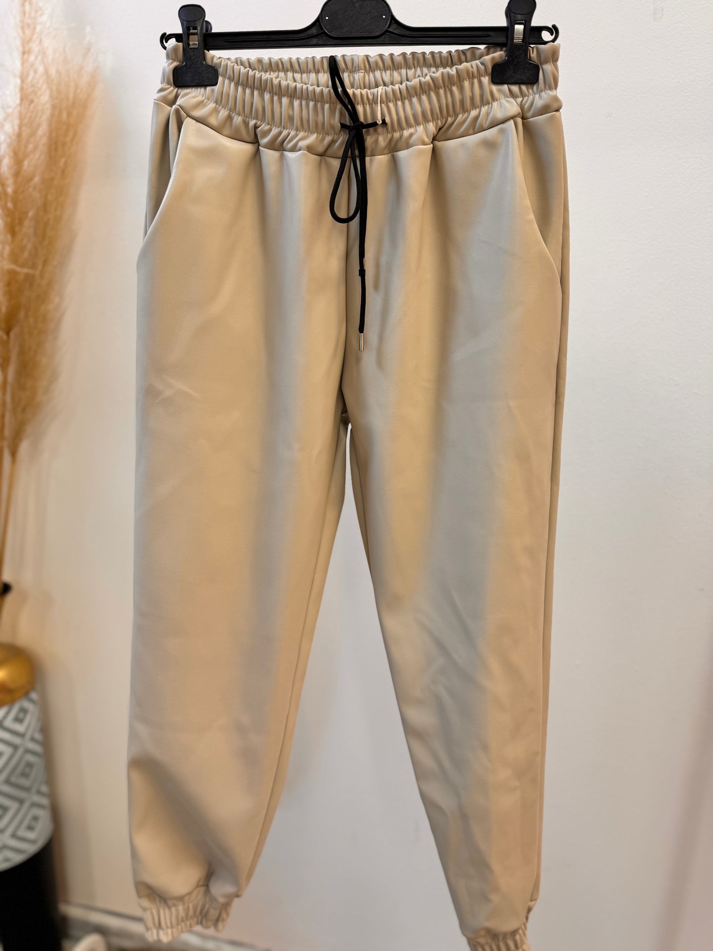 Rihana Leather Pant