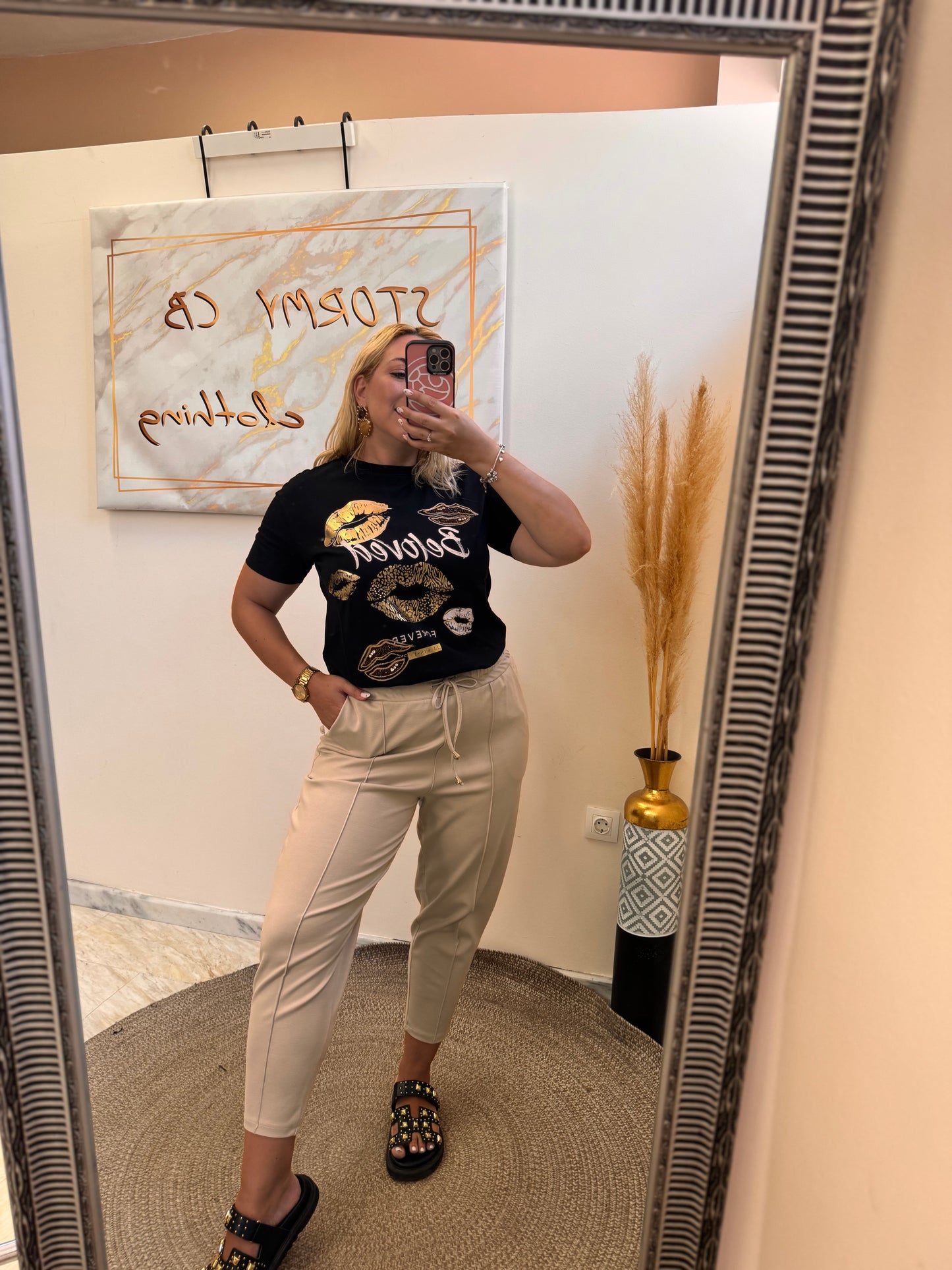 Gold Kisses T-shirt