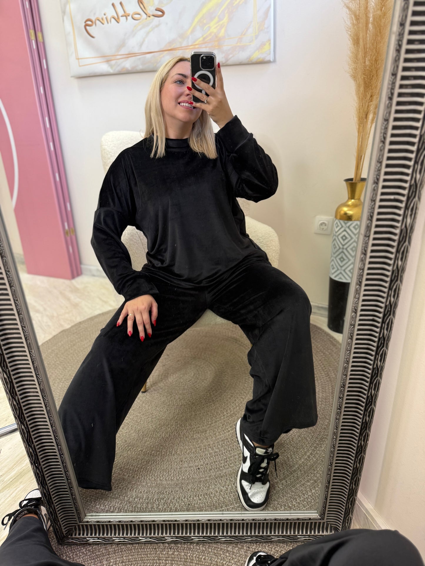 Velvet Set