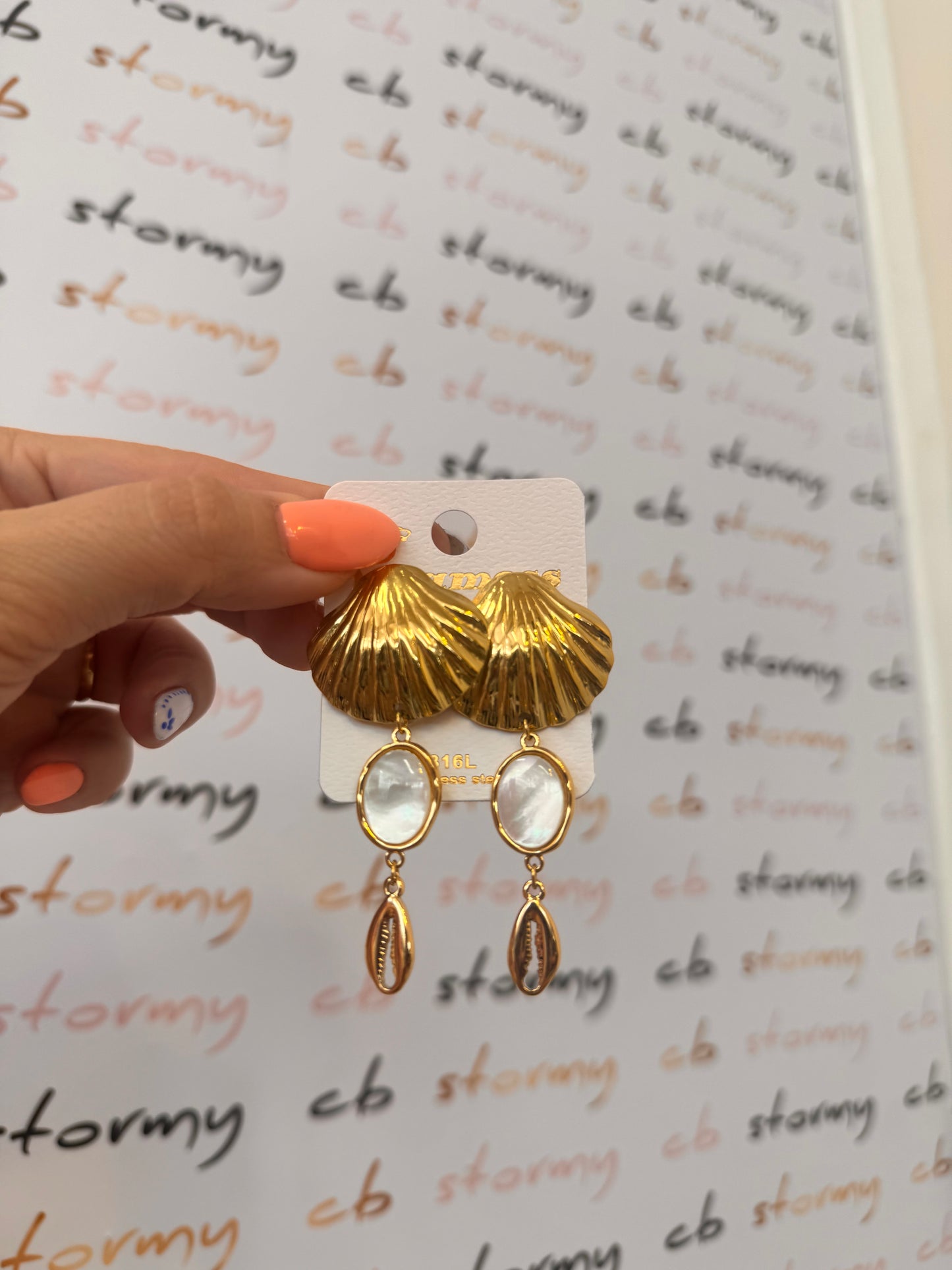 Shell 🐚 Long Earrings