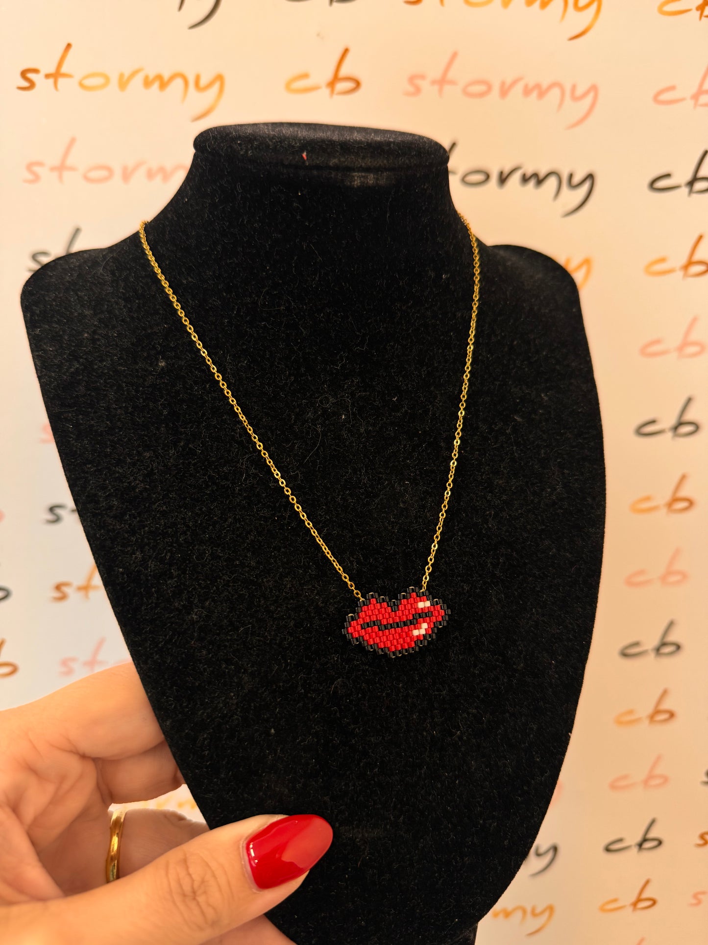 Kiss 💋 Miyuki Necklace