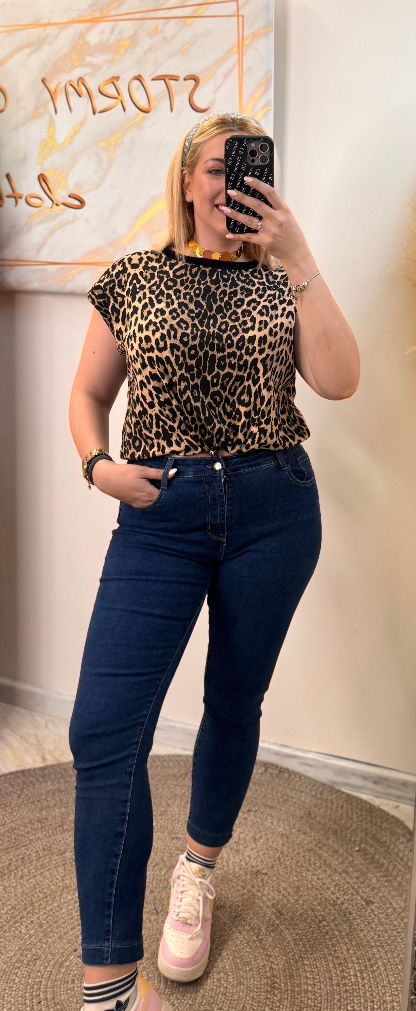 Oversized Crop top Shirt