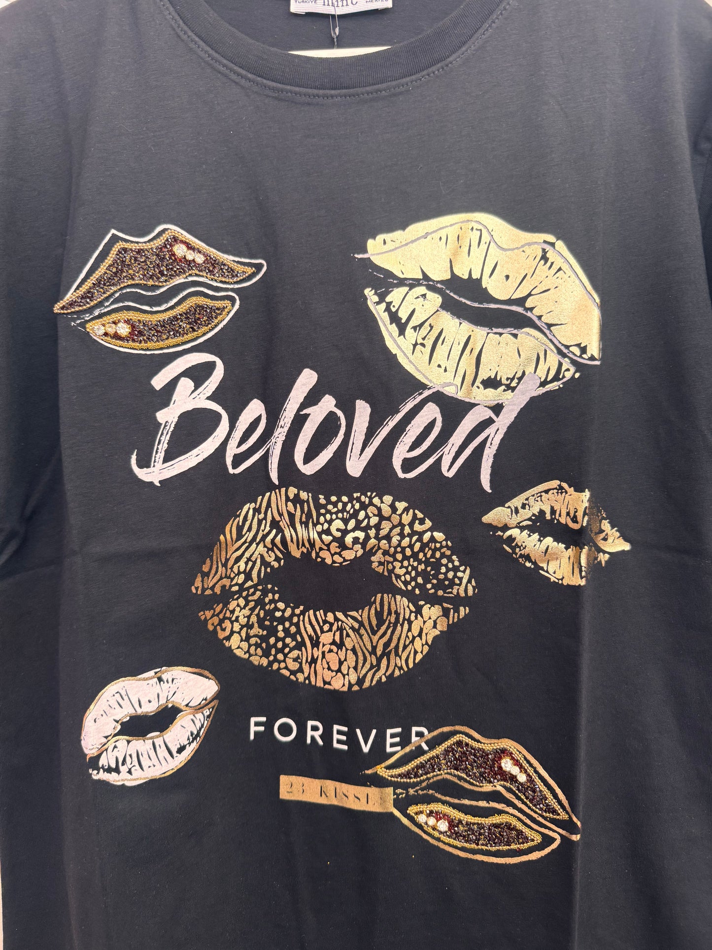 Gold Kisses T-shirt
