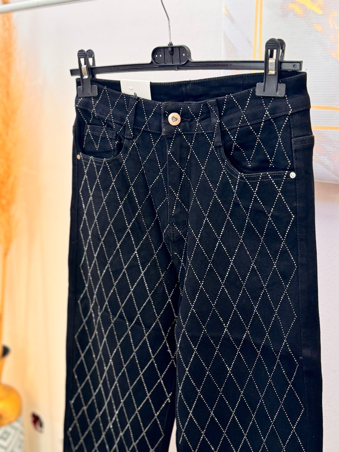 Vanilla black jean