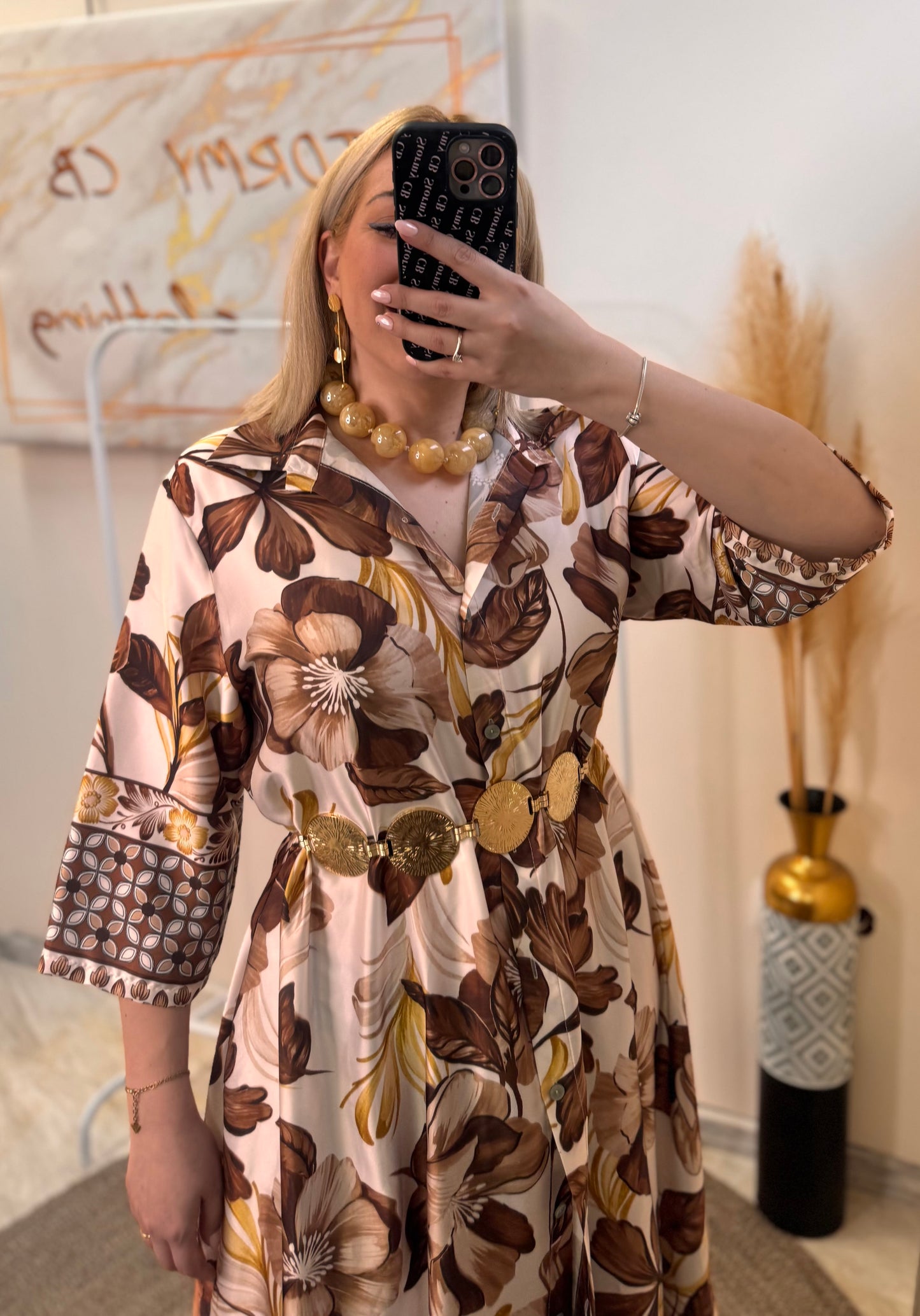 Olivia Semizie Dress Gold
