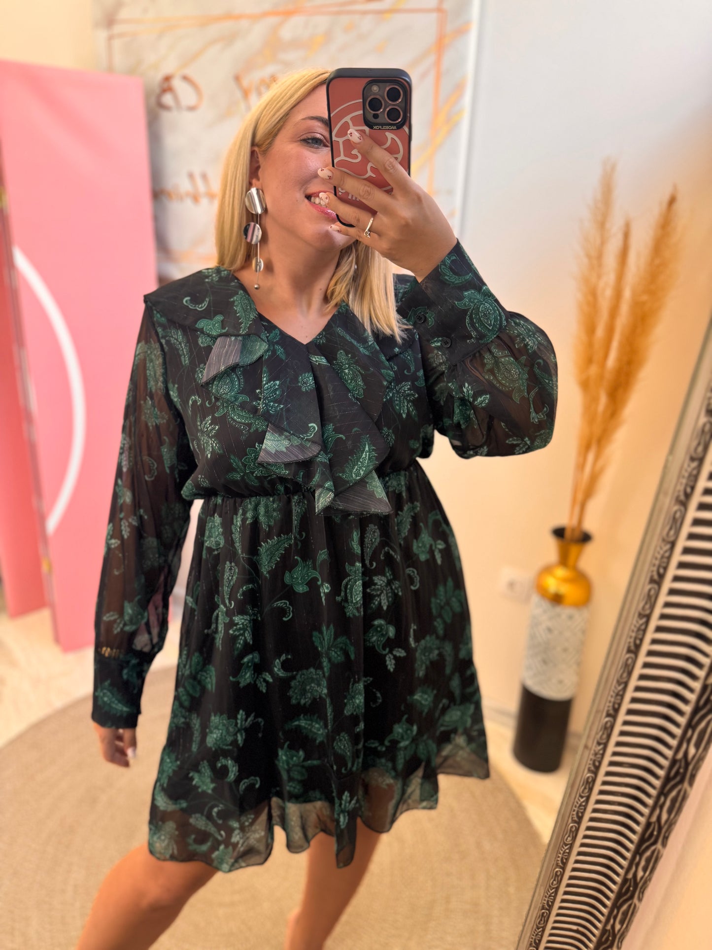 Paros Dress Limited