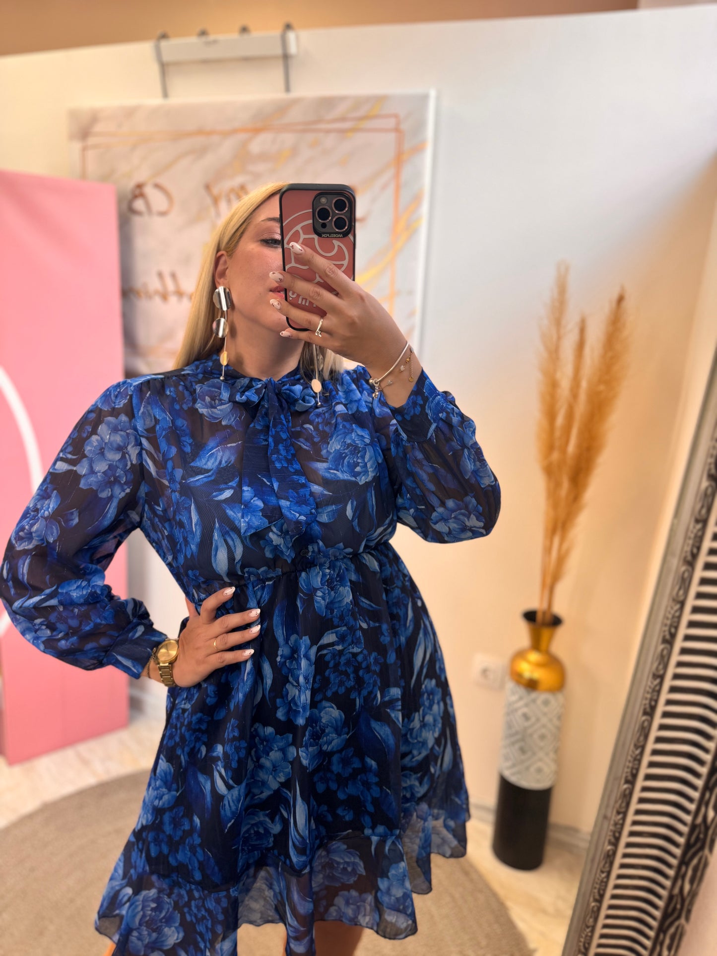 Andros Dress Limited