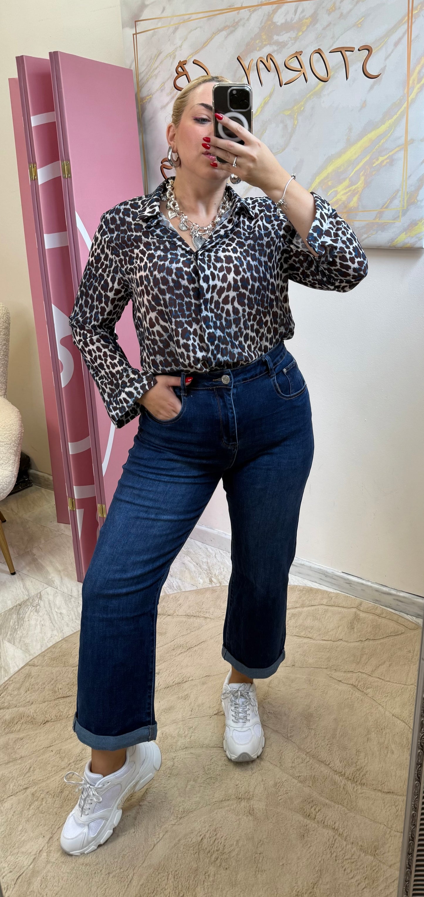 Ismini Boyfriend Jean
