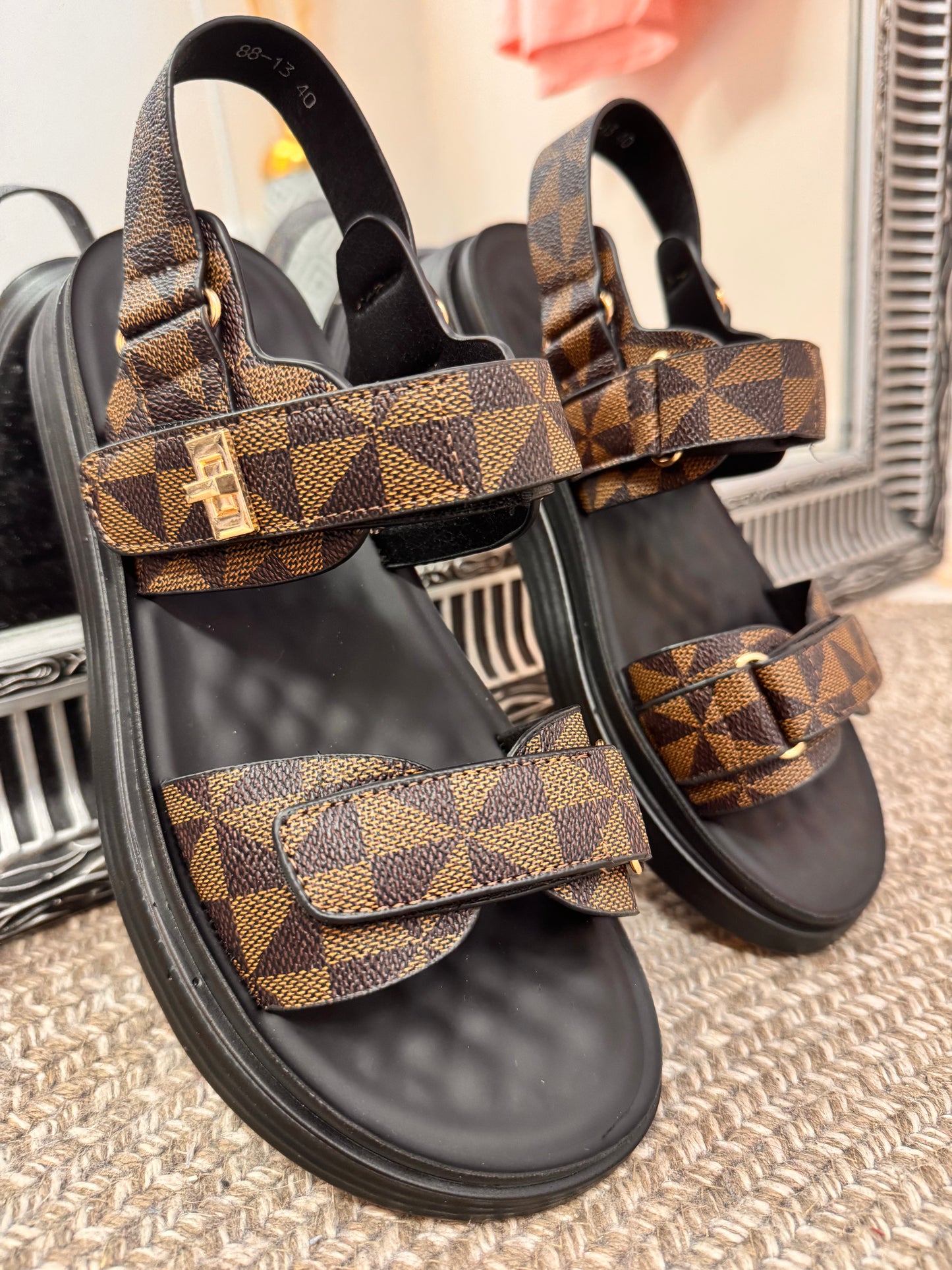 Mary Sandals Black