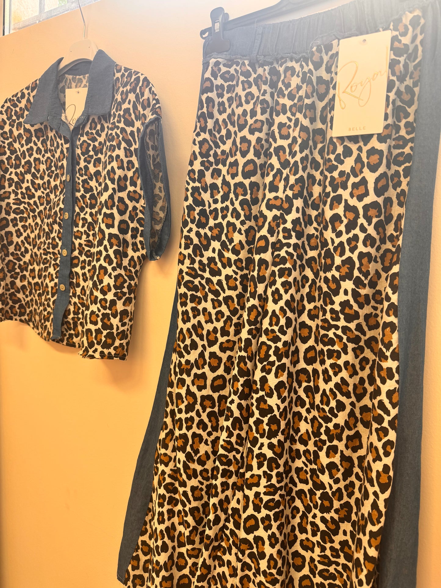 LEOPARD & JEAN
