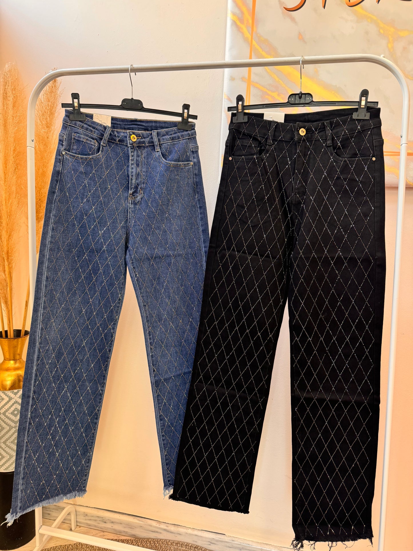 Vanilla black jean