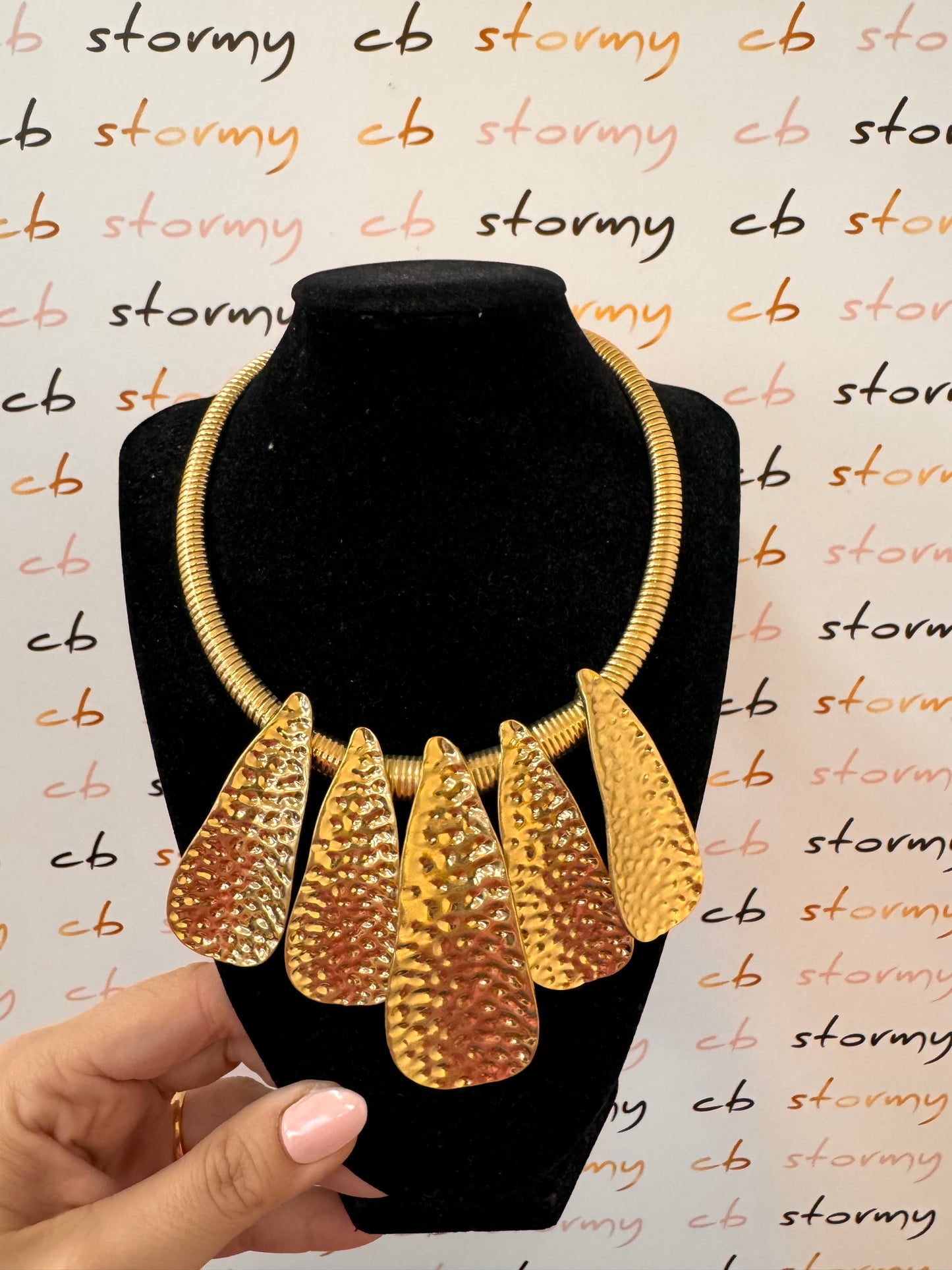 Calypso Necklace