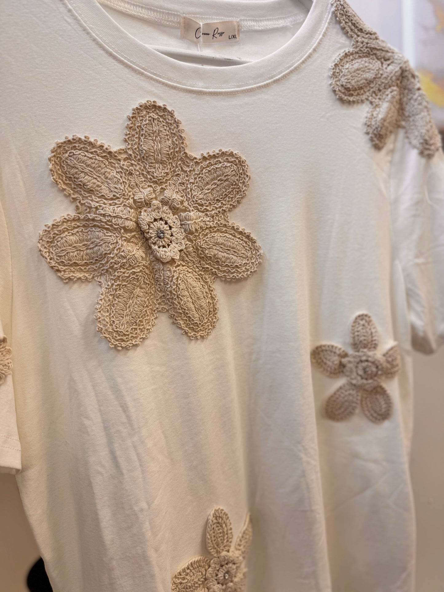 Daisy T-shirt