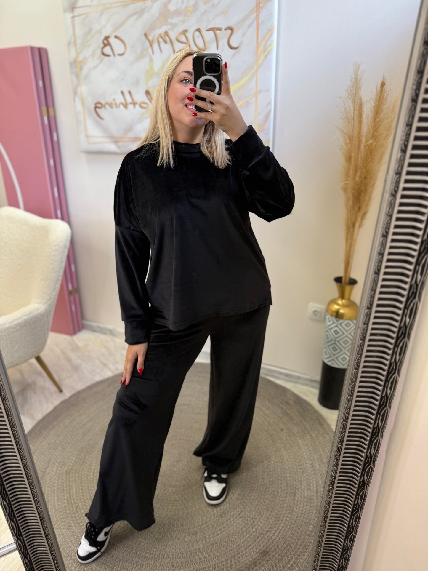 Velvet Set