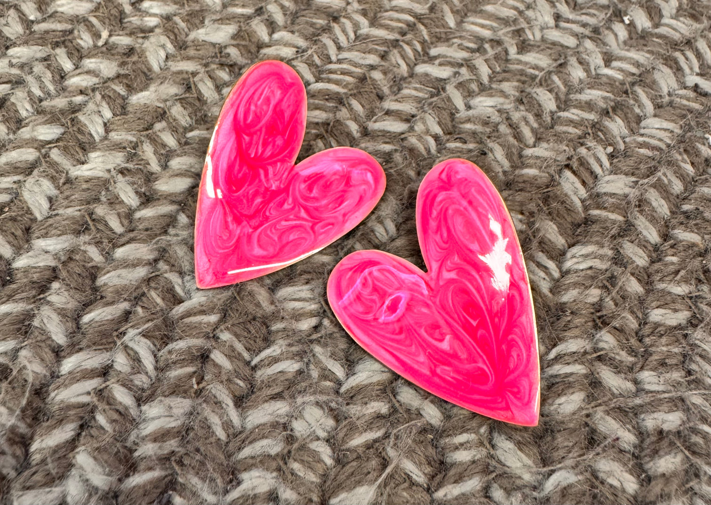 Love Earrings Bubblegum
