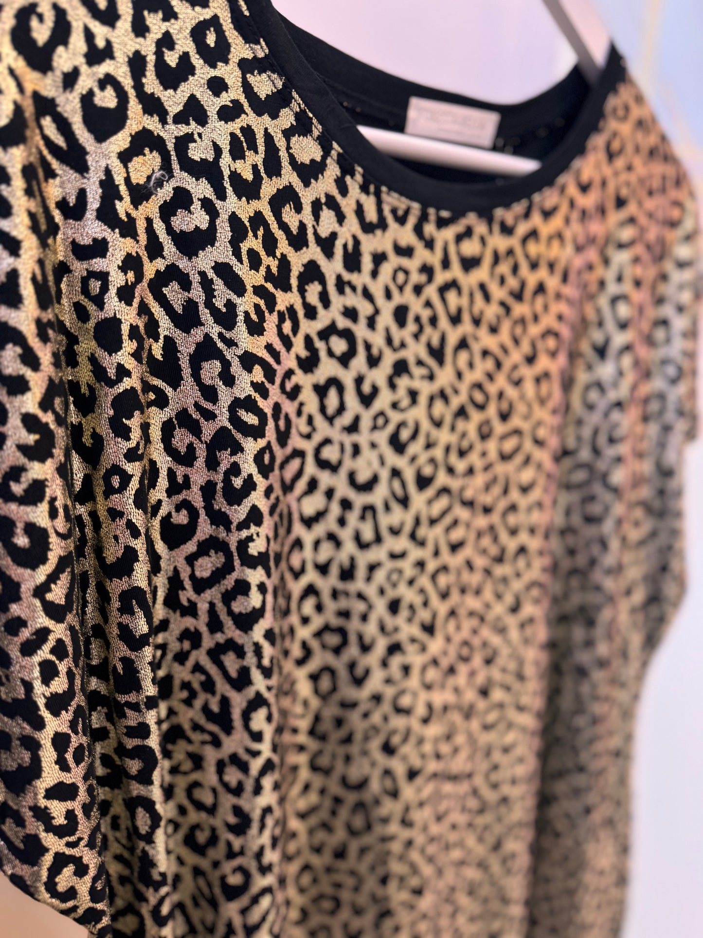 Gold Leopard T-shirt