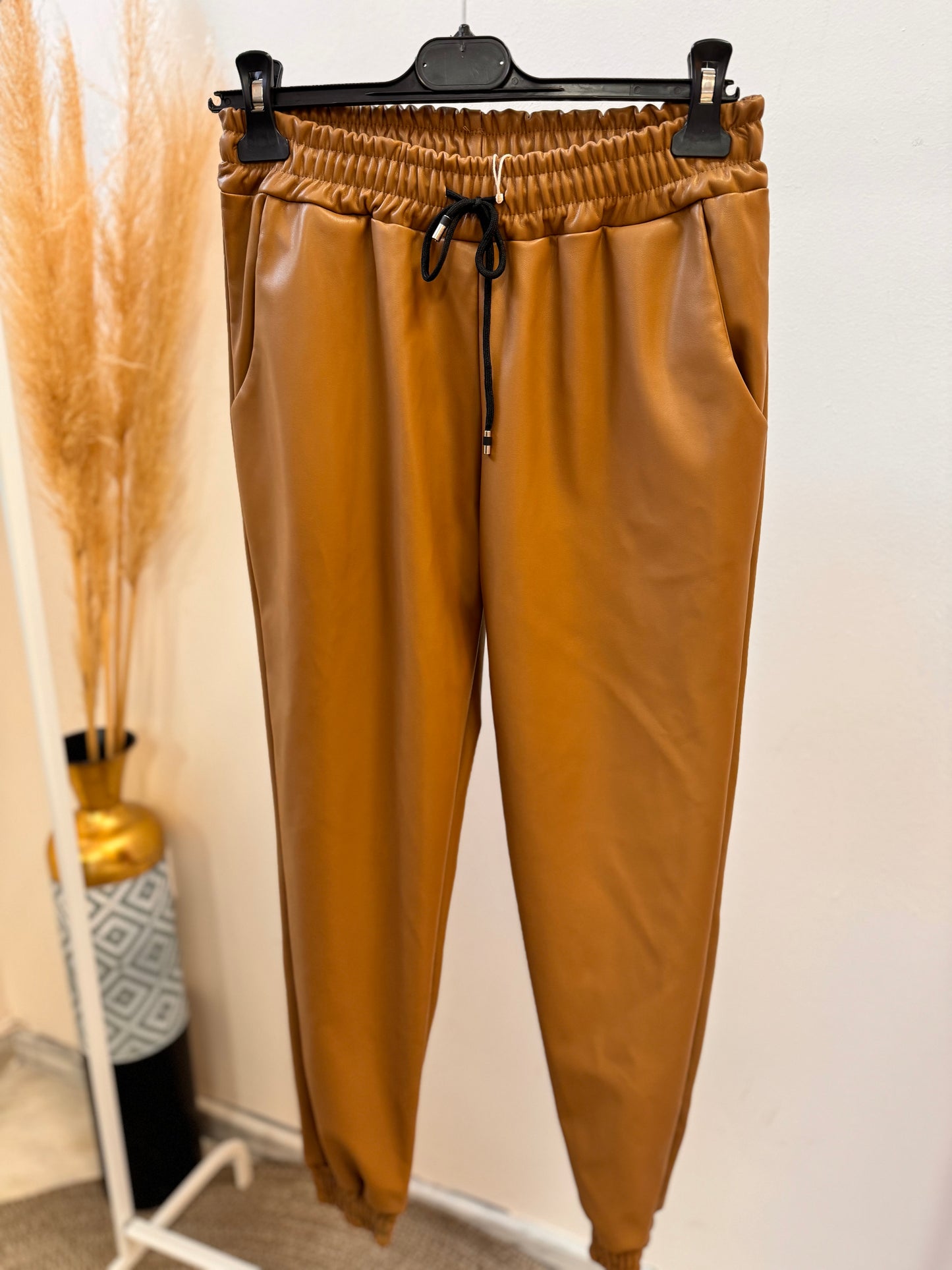 Rihana Leather Pant