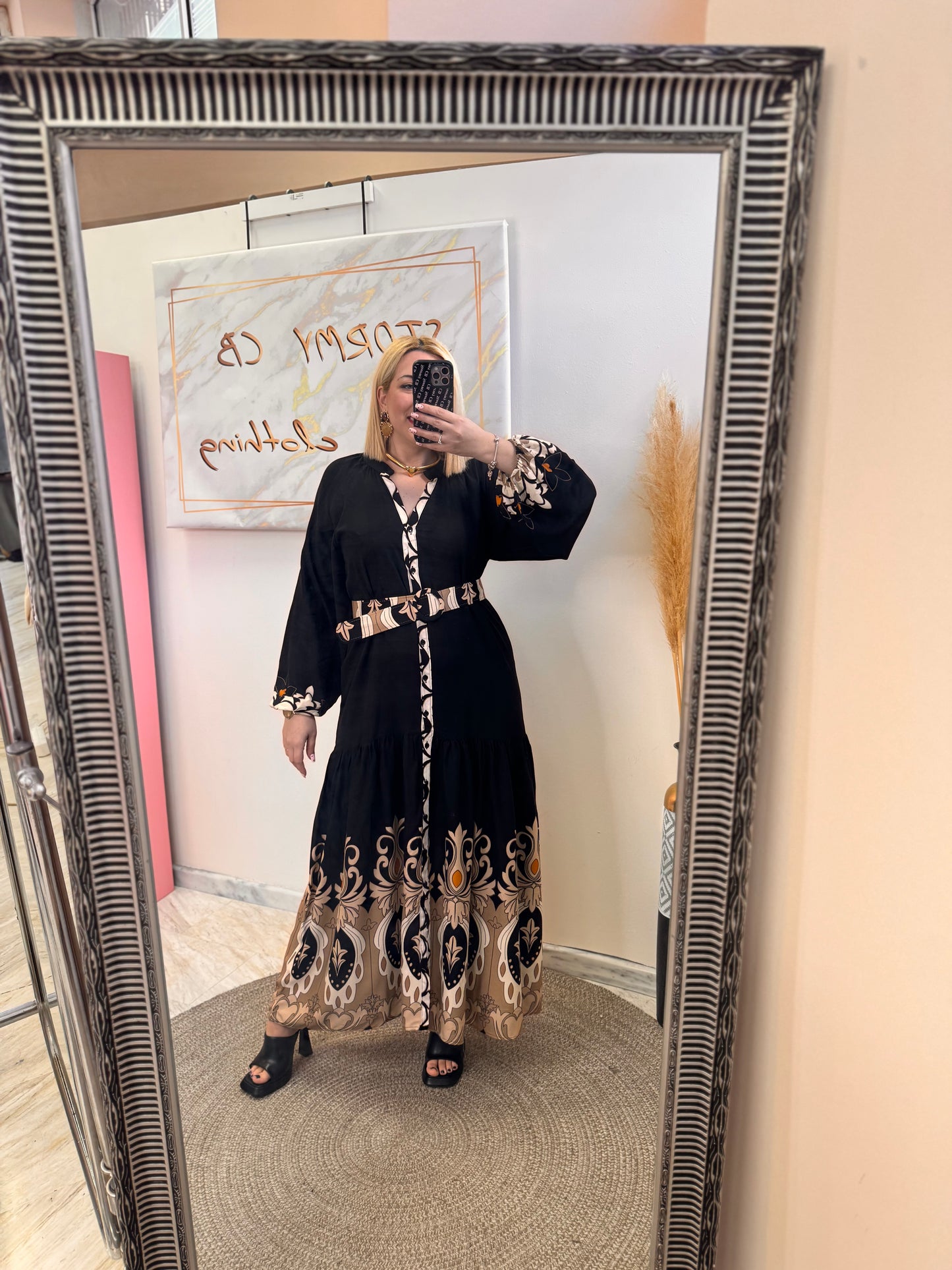 Mariania Semizie Black Dress