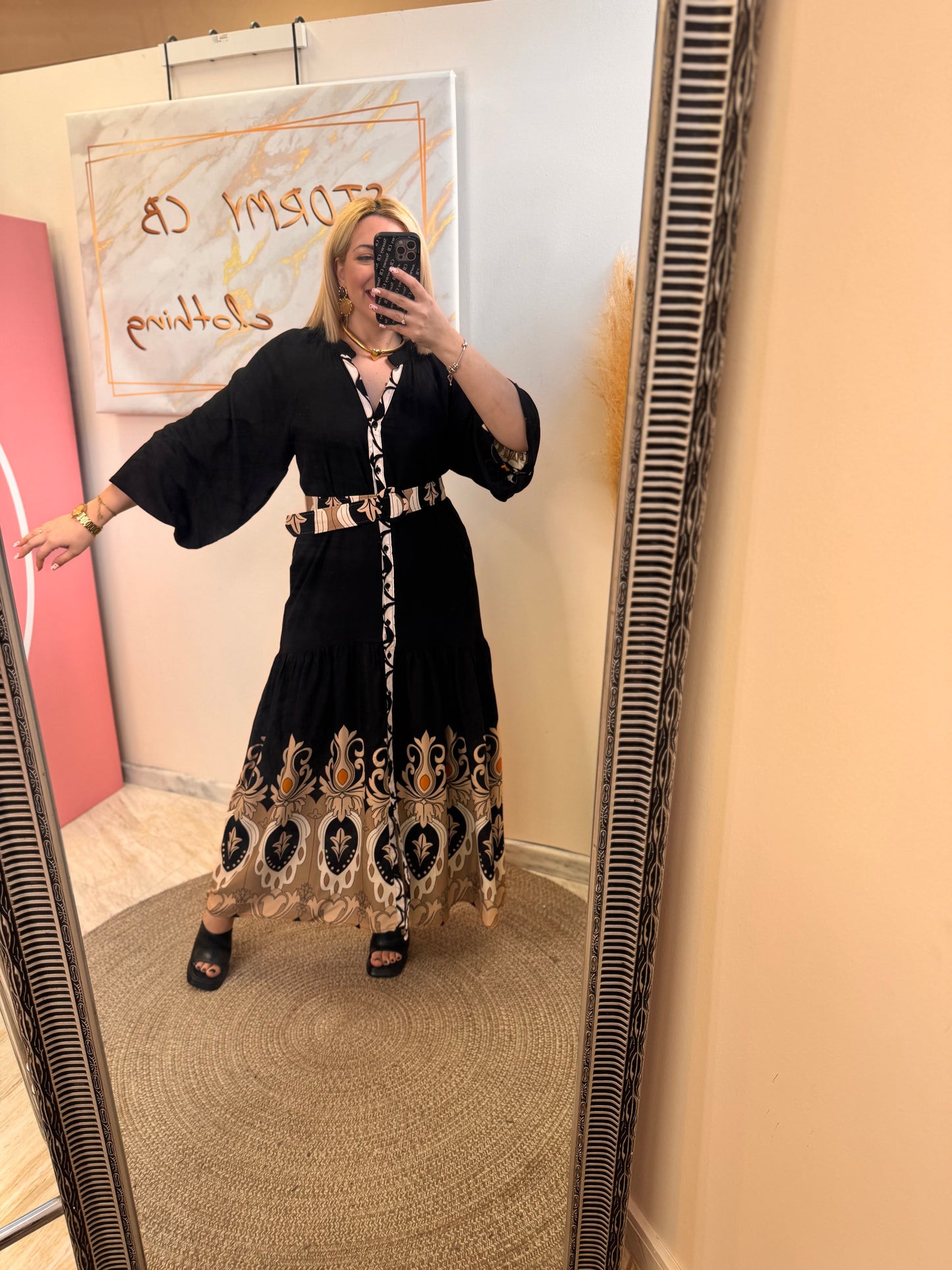 Mariania Semizie Black Dress