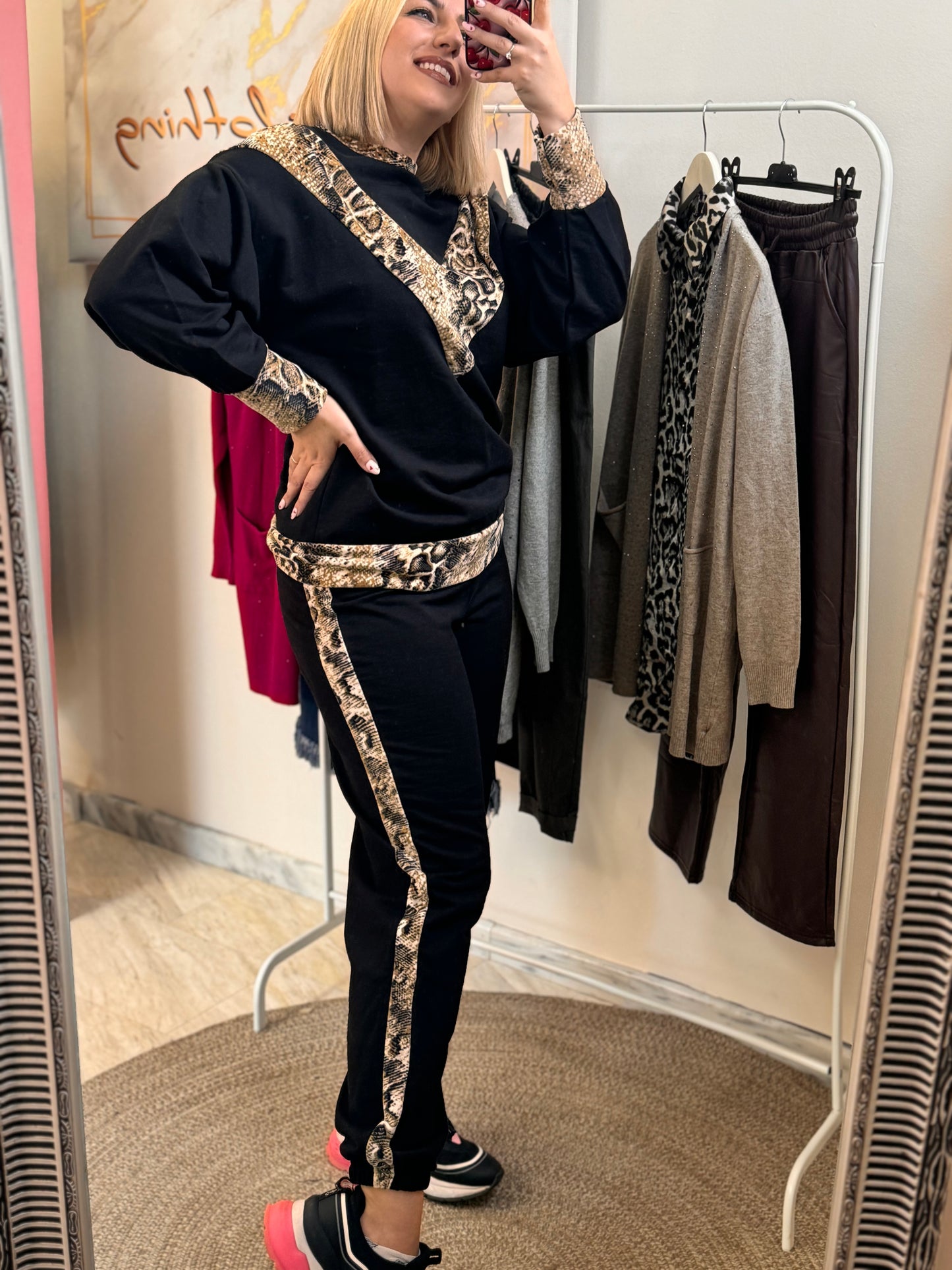 LEO SET