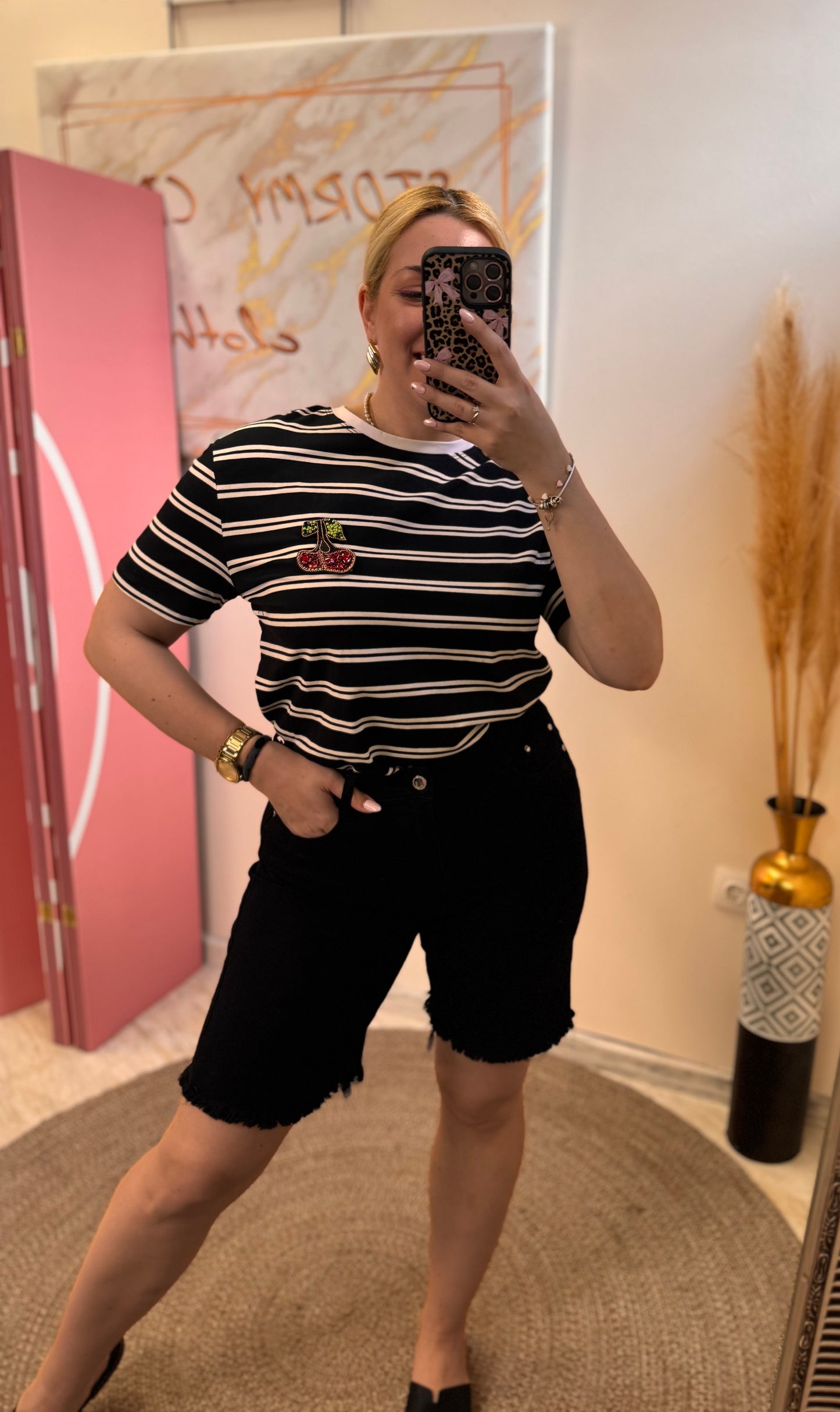 Evita Βερμούδα Black Has Plus Size