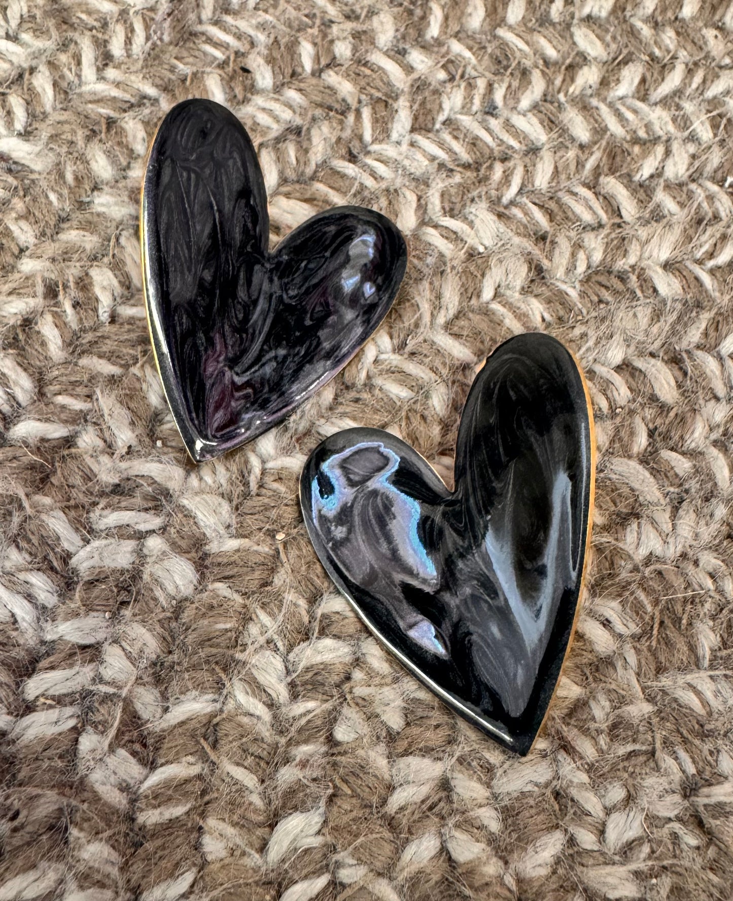 Love Earrings Black