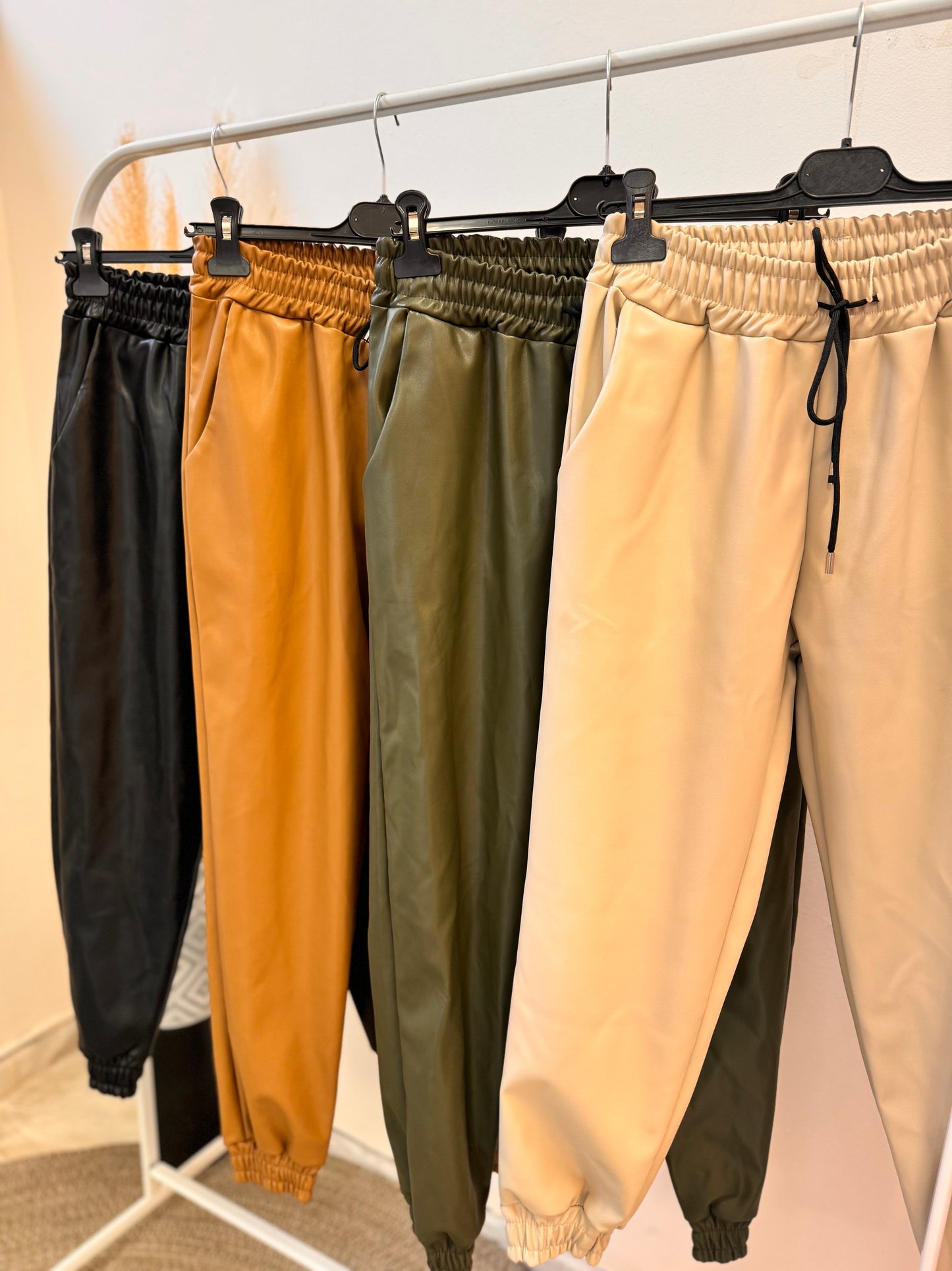Rihana Leather Pant