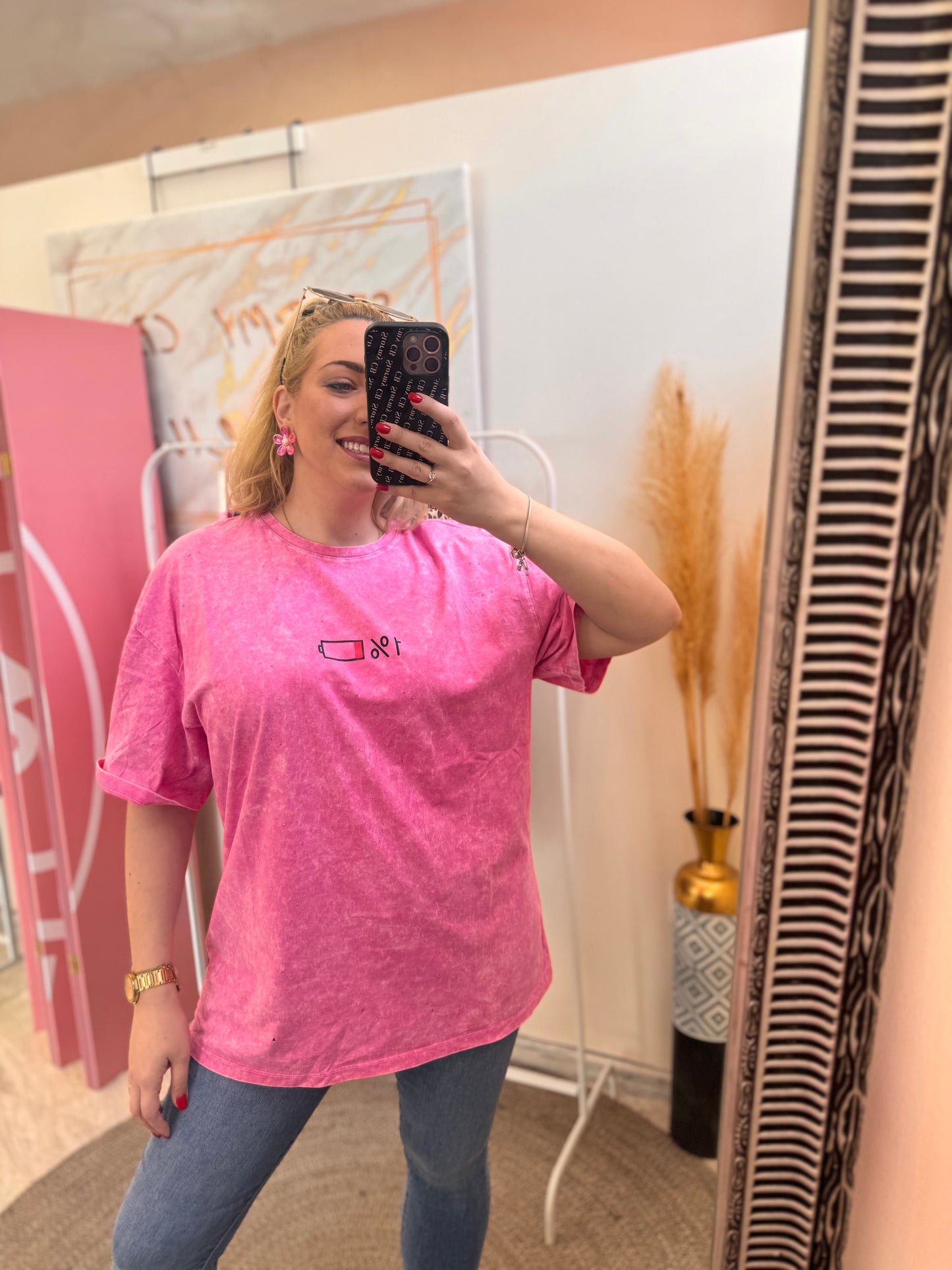 1% Battery 🪫 Oversized t-shirt