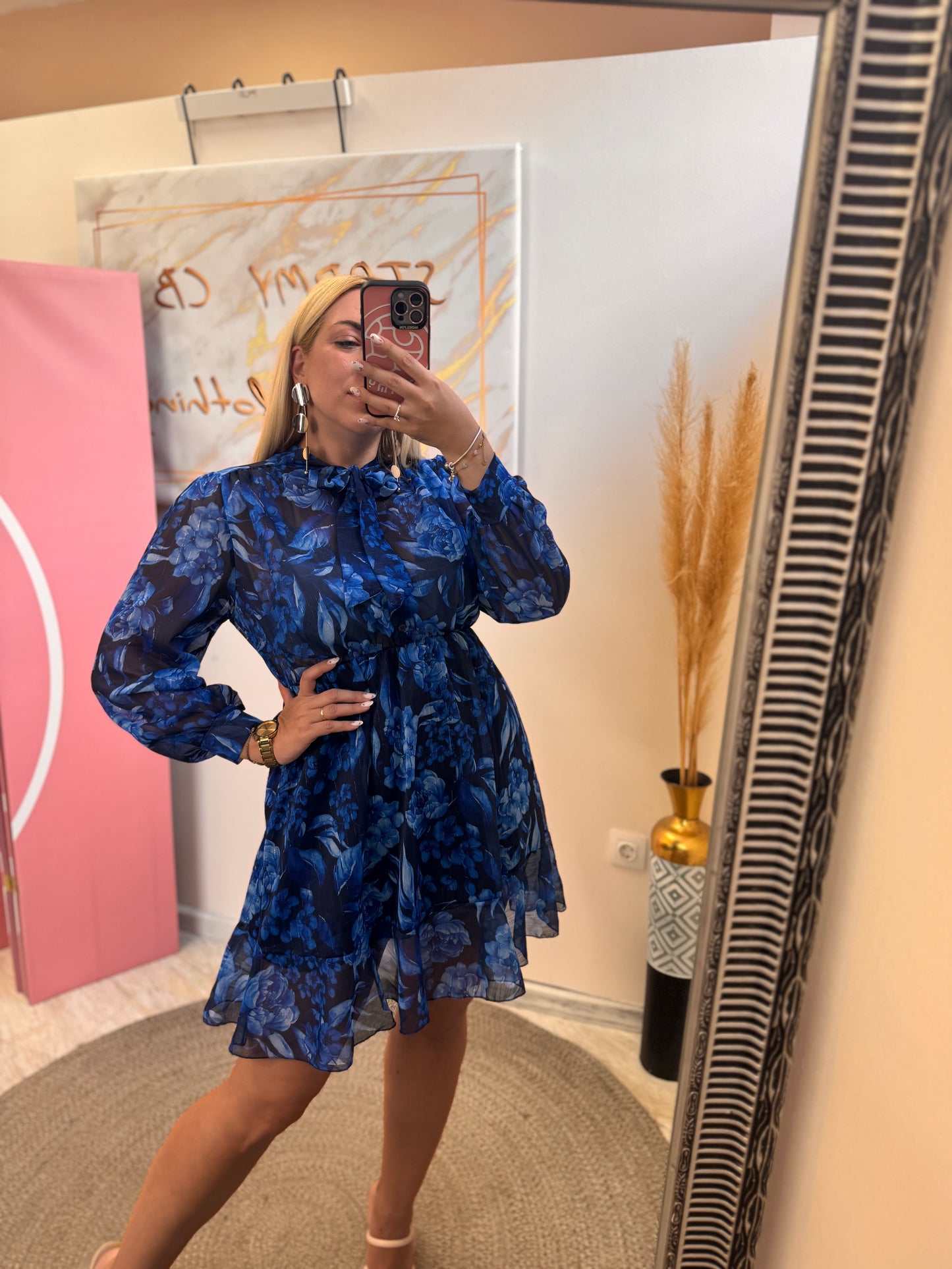 Andros Dress Limited