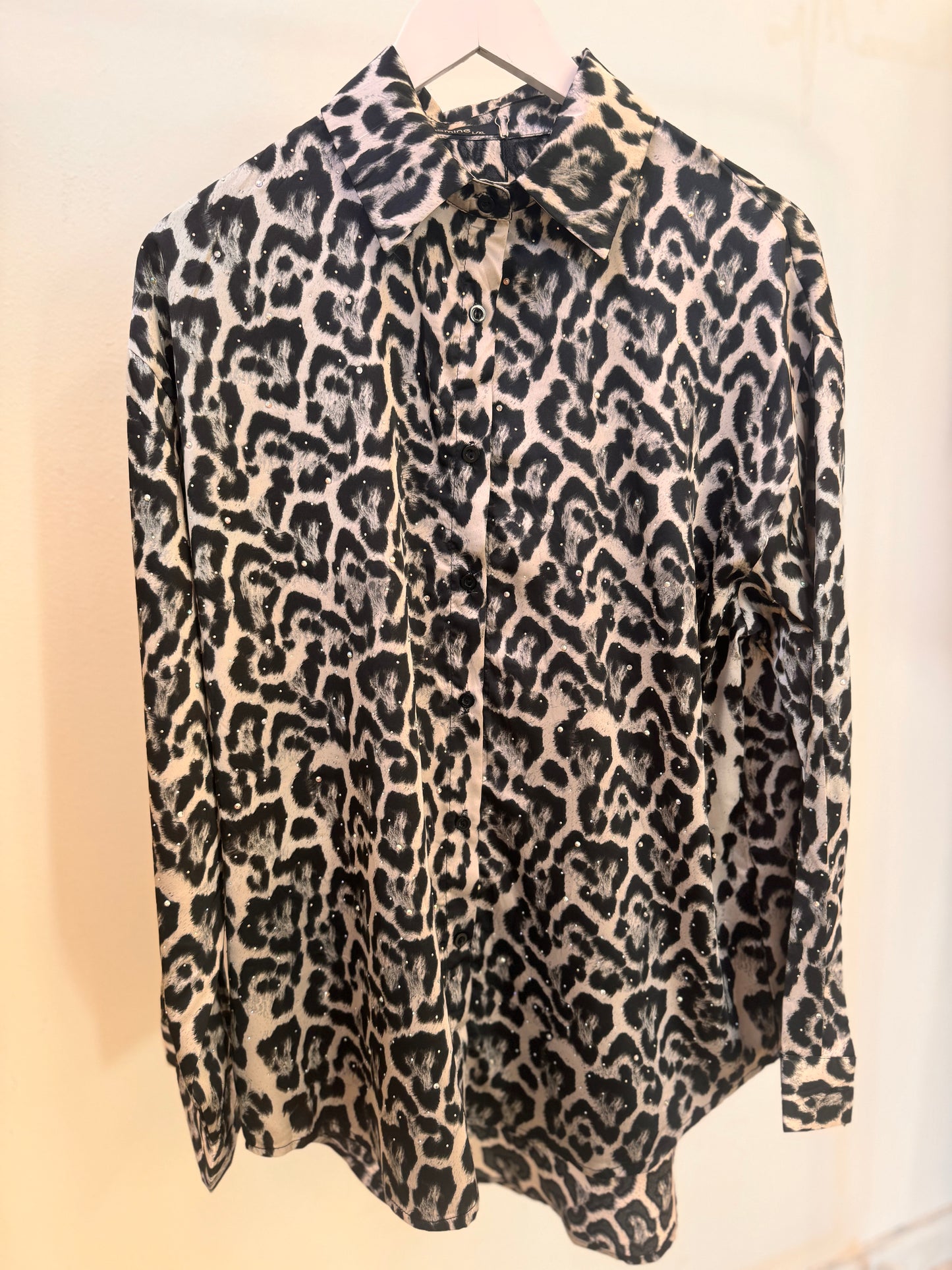 LEOPAR & STRASS
