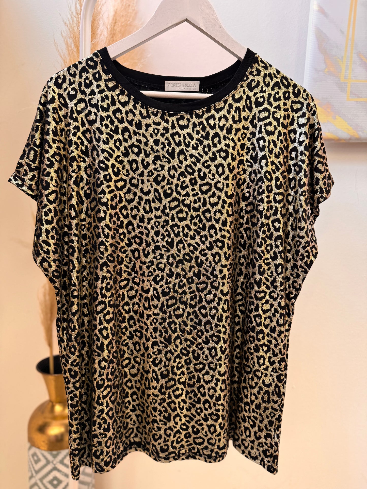 Gold Leopard T-shirt