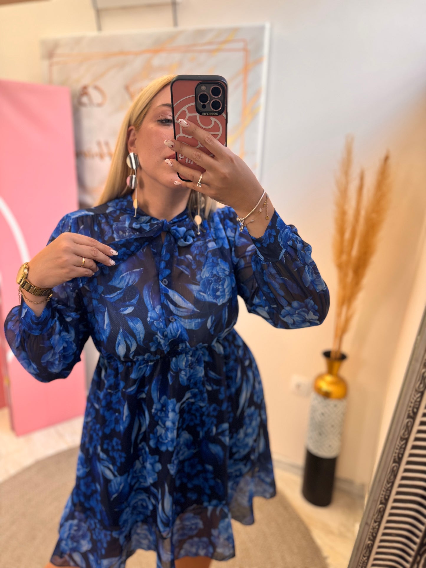 Andros Dress Limited