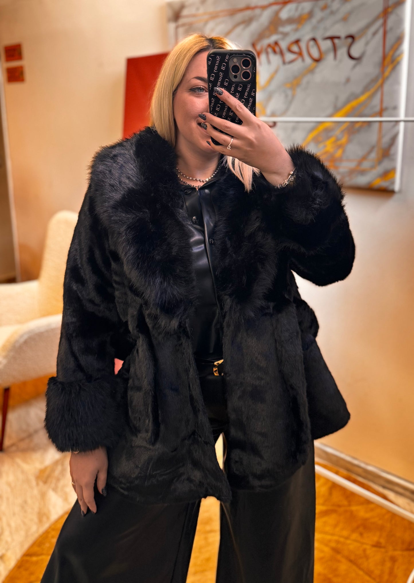 Alice Fur Black