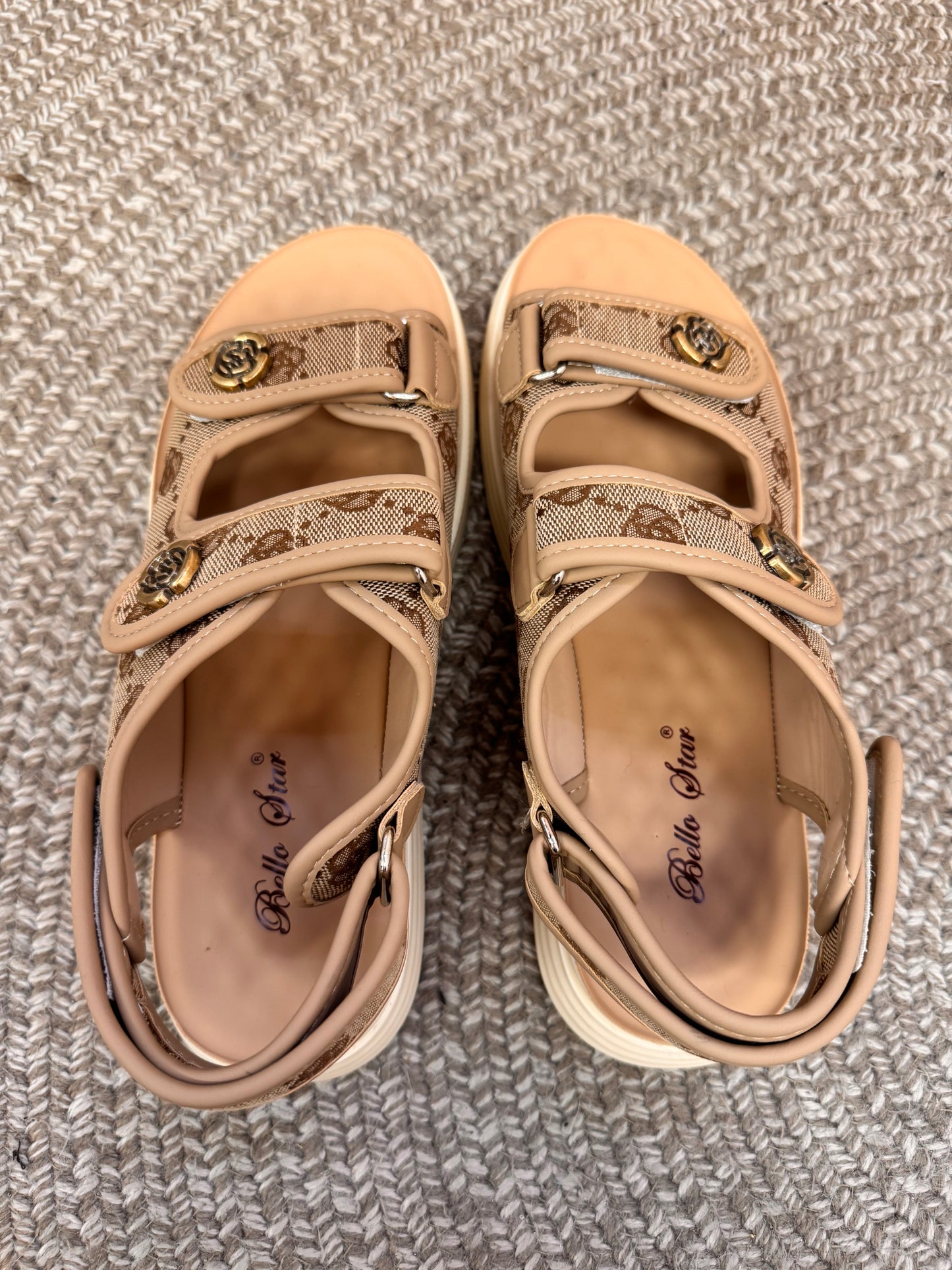Lucy Beige Sandal