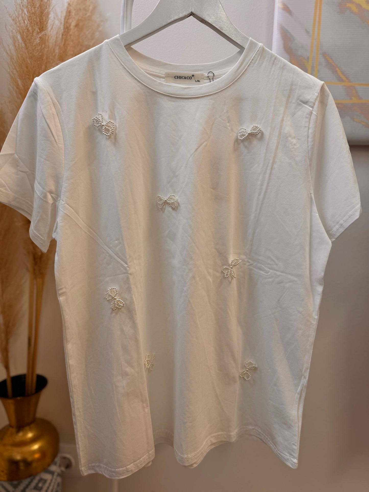 Pearl 3D Bow T-shirt