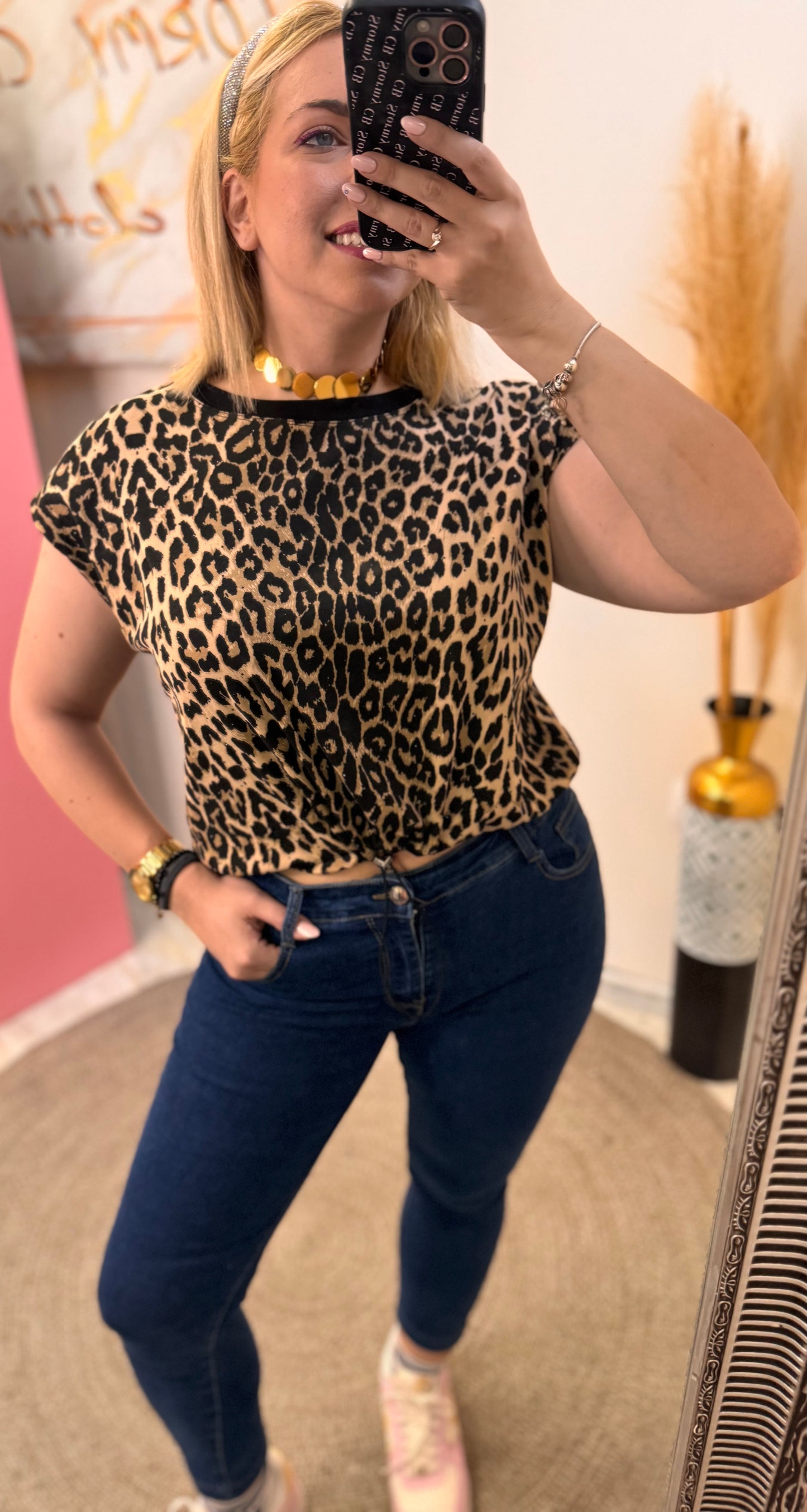 Oversized Crop top Shirt