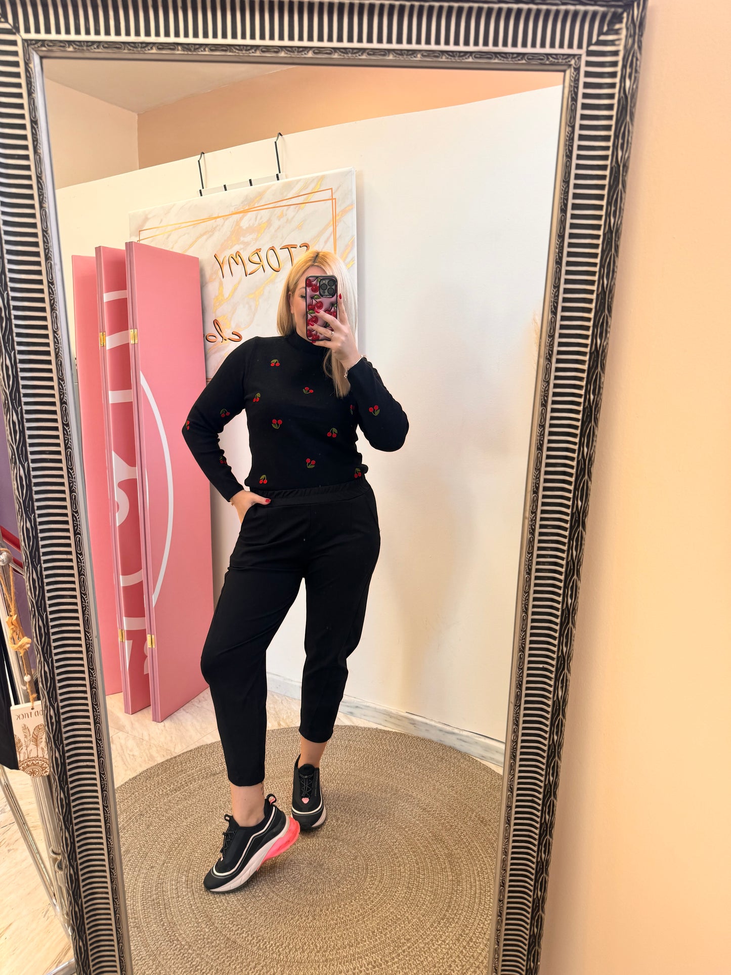 Nefeli Pant