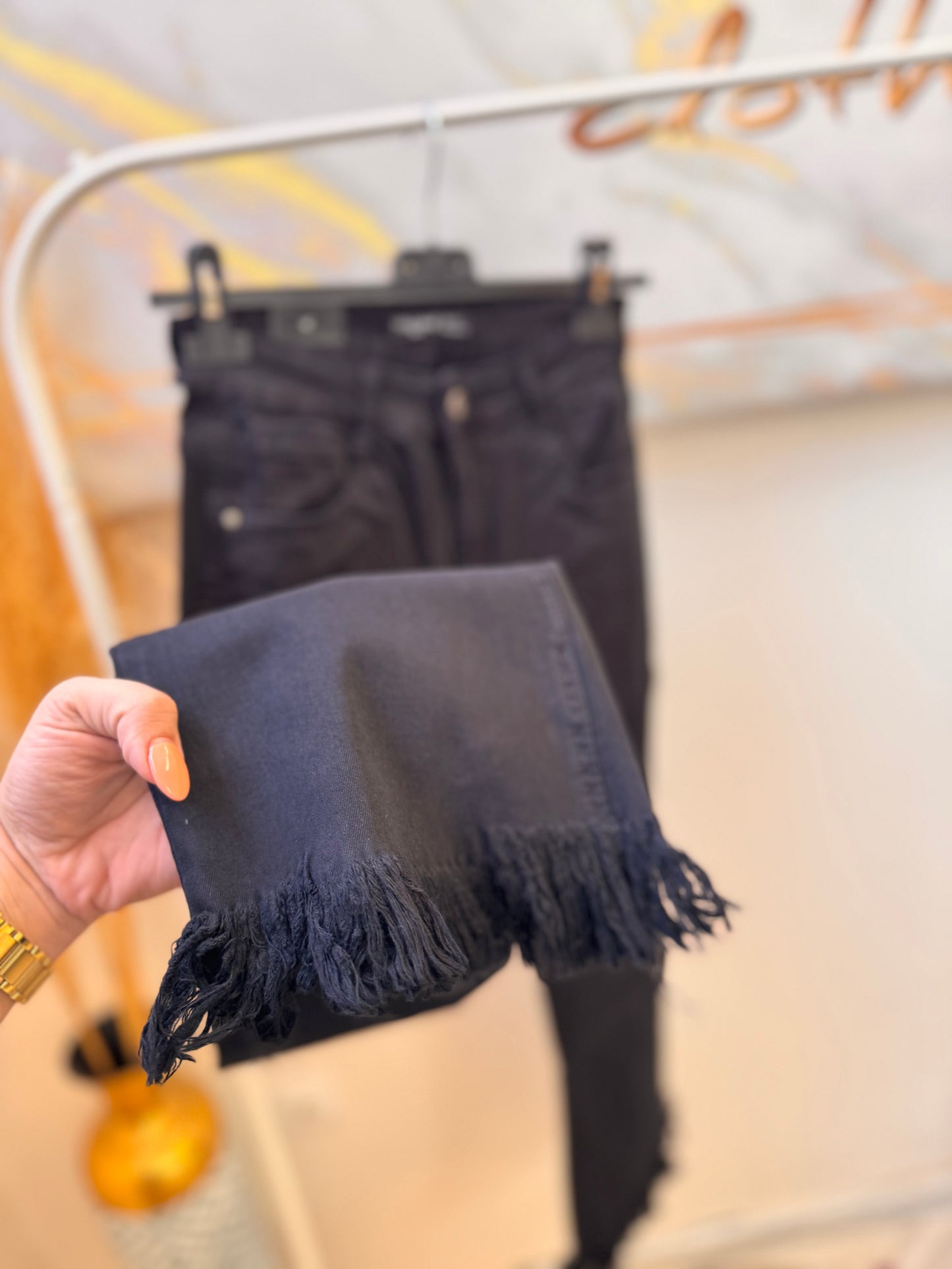 Elina Black Elastic Pant