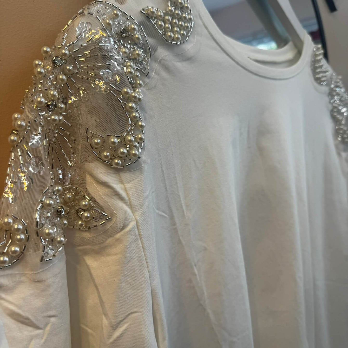 T-SHIRT WITH STRASS C-THROU
