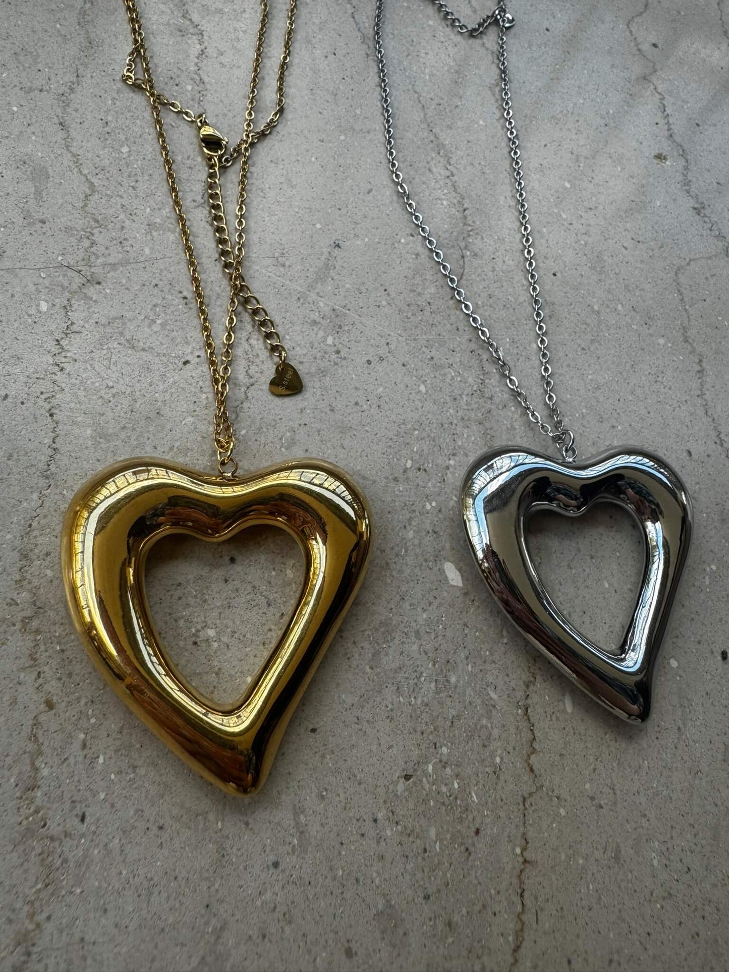 HEART NECKLACE