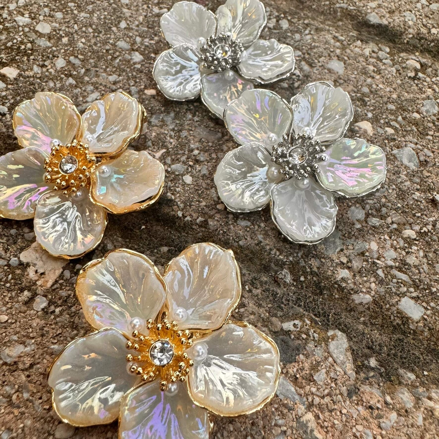 FLOWER MIRROR EARRINGS