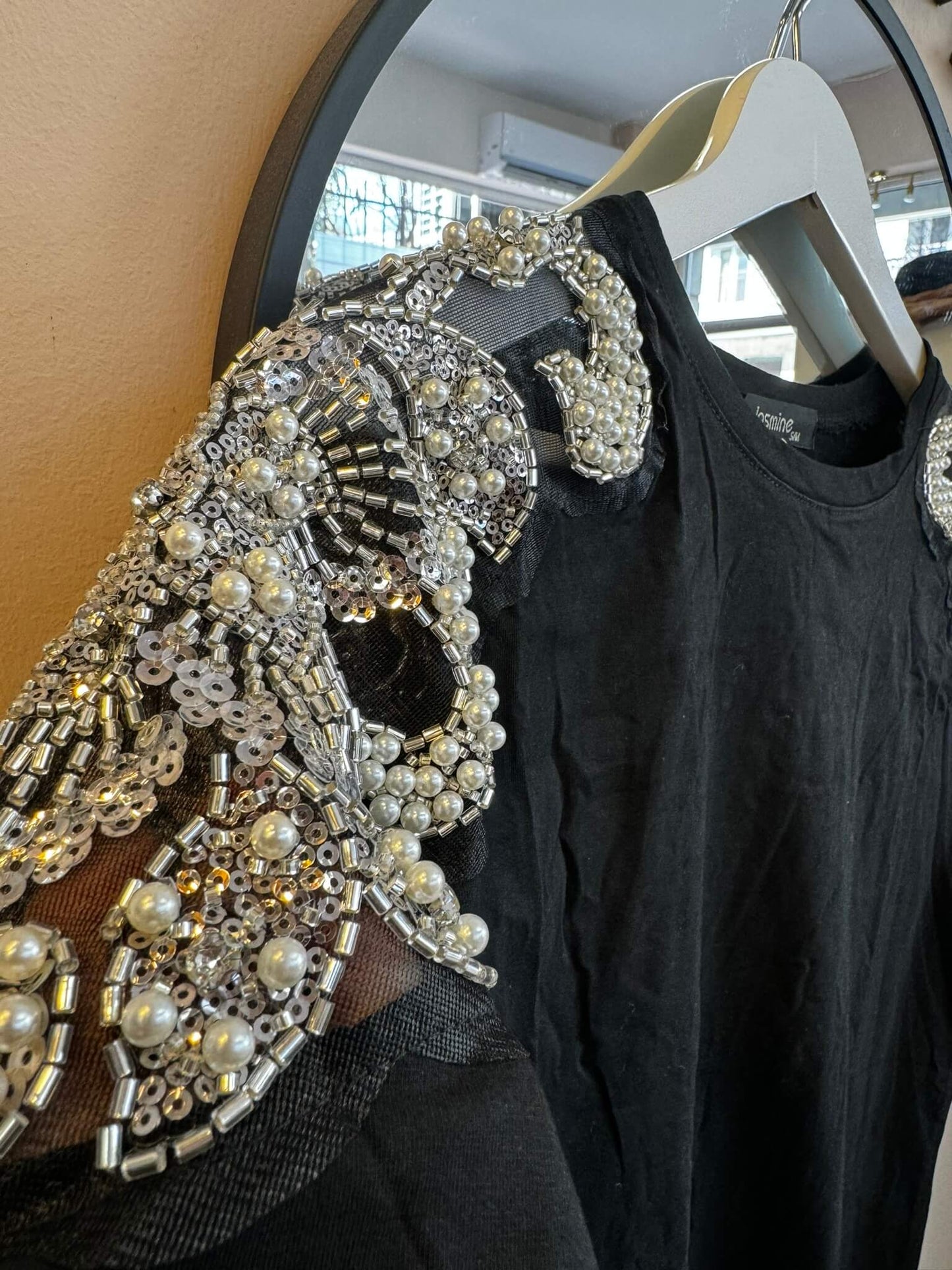 T-SHIRT WITH STRASS C-THROU