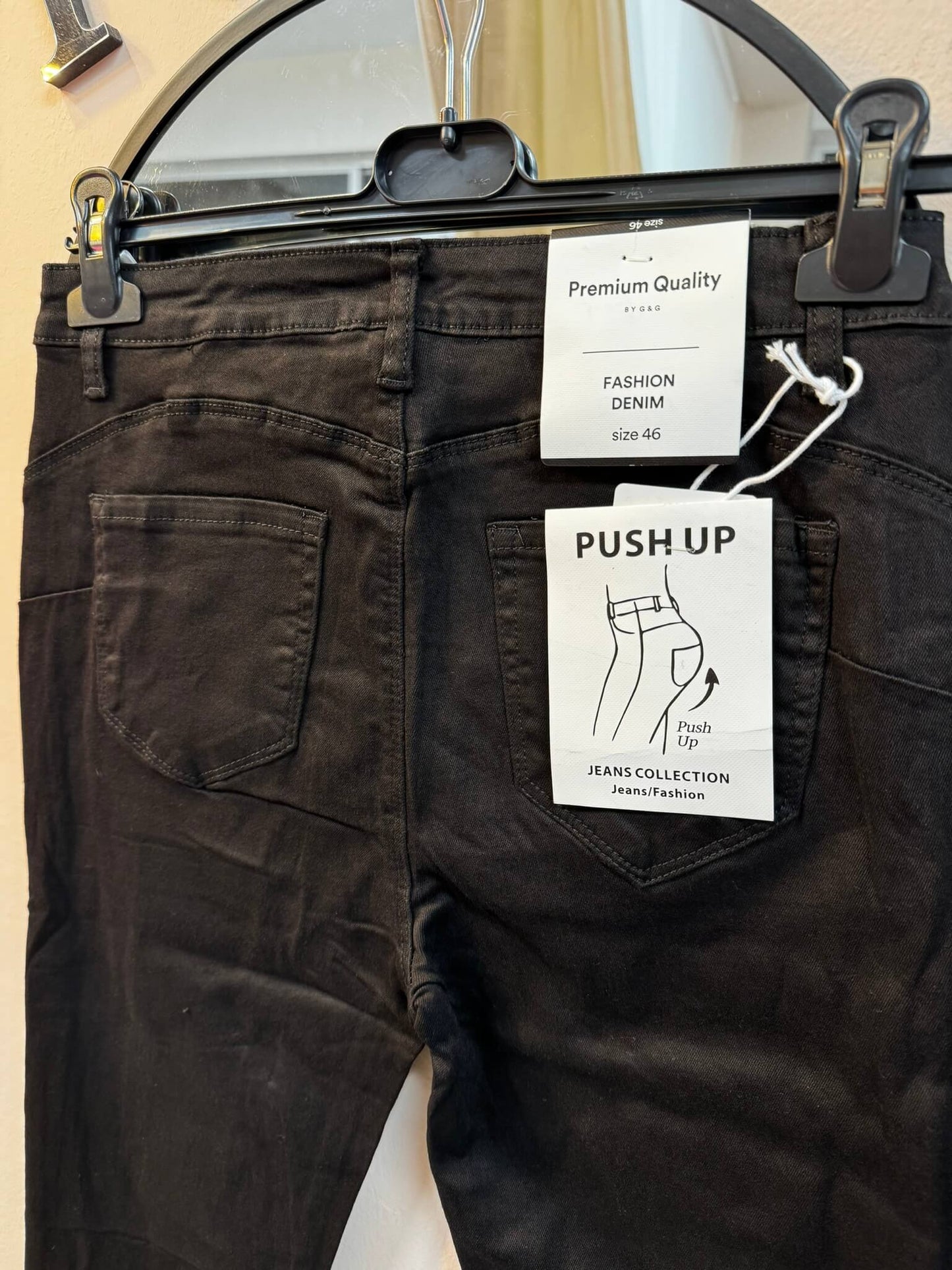 PUSH UP PANTS