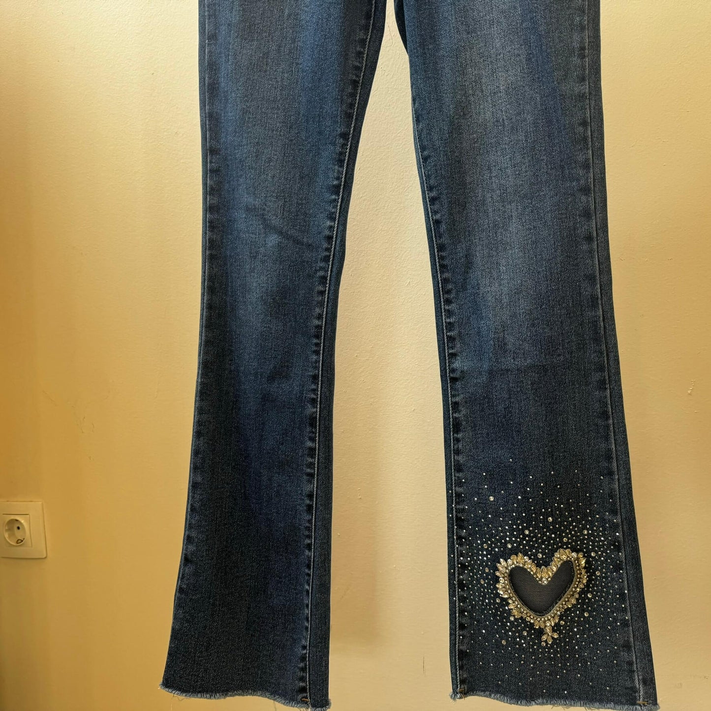 JEAN DOWN HEART