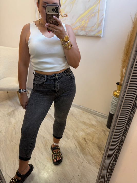 Ada Elastic Jean
